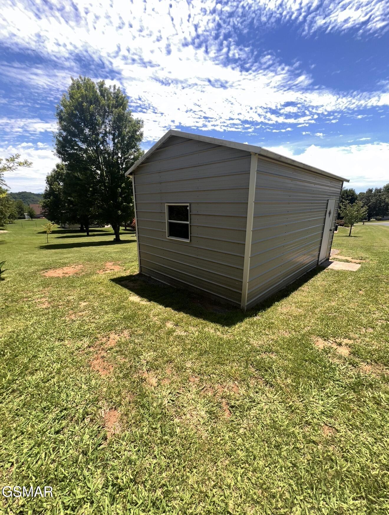 2449 Oakview Lane Sevierville TN 37876