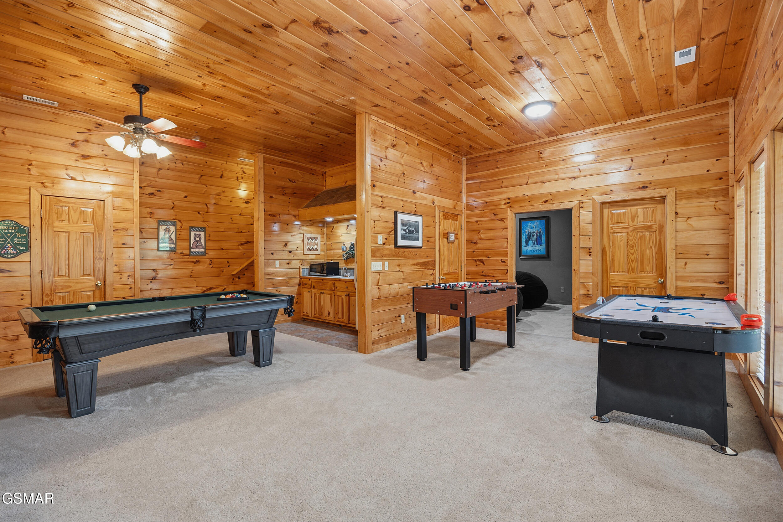 4420 Shangrila Way Sevierville TN 37876