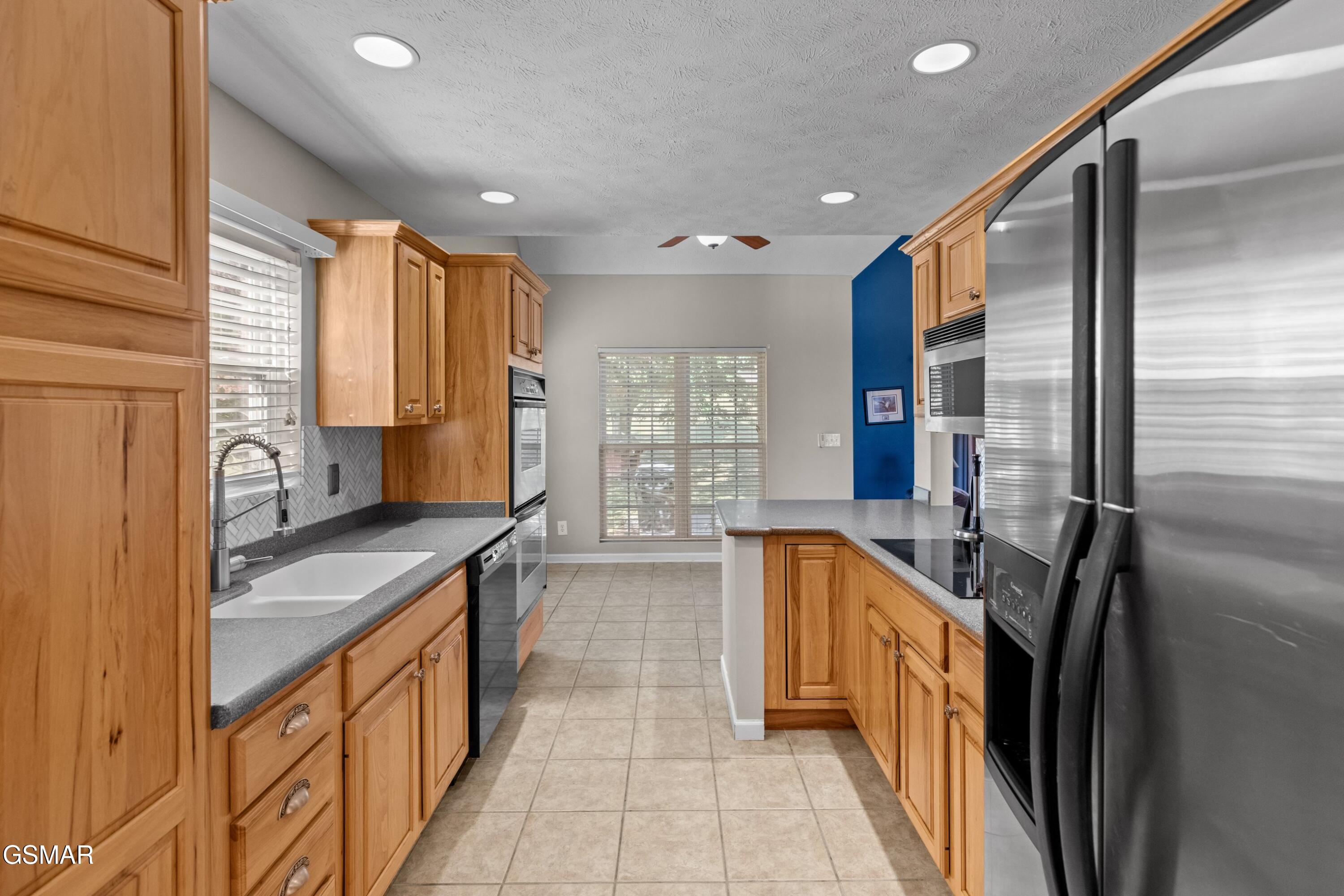 321 Back 9 Drive White Pine TN 37890
