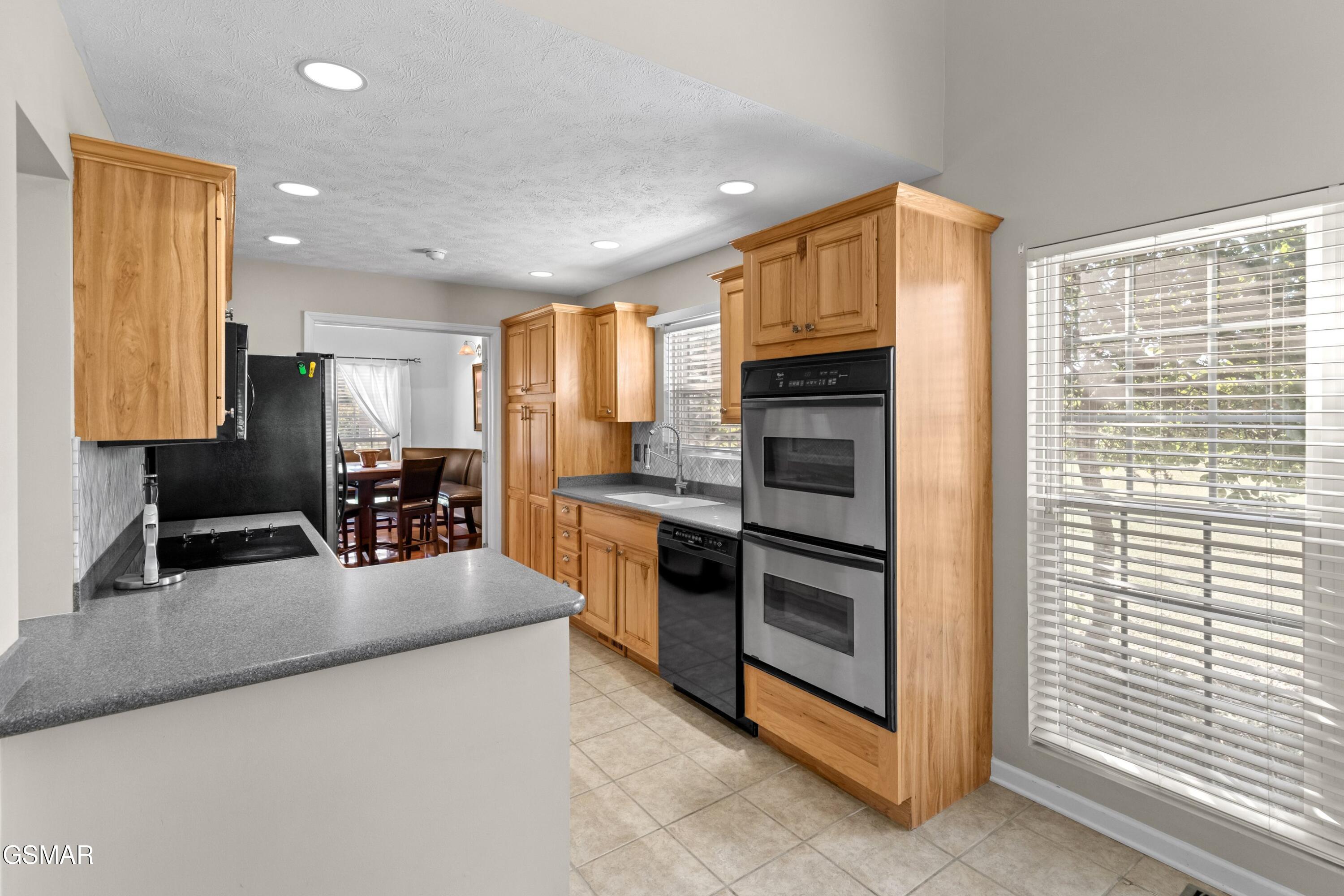 321 Back 9 Drive White Pine TN 37890