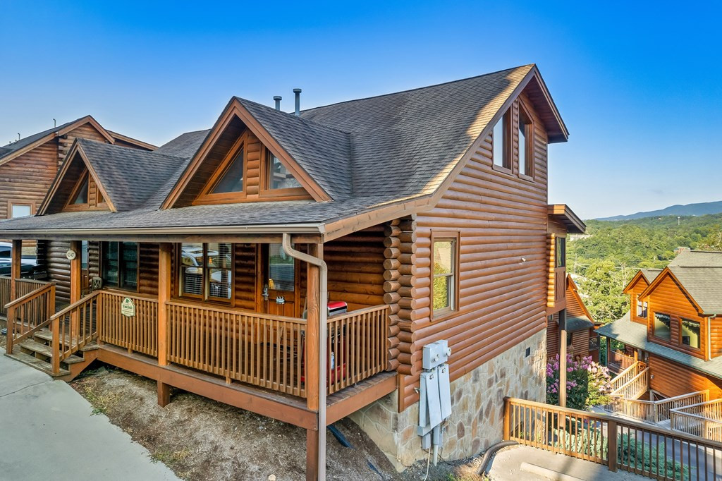 427 Big Bear Pigeon Forge TN 38763