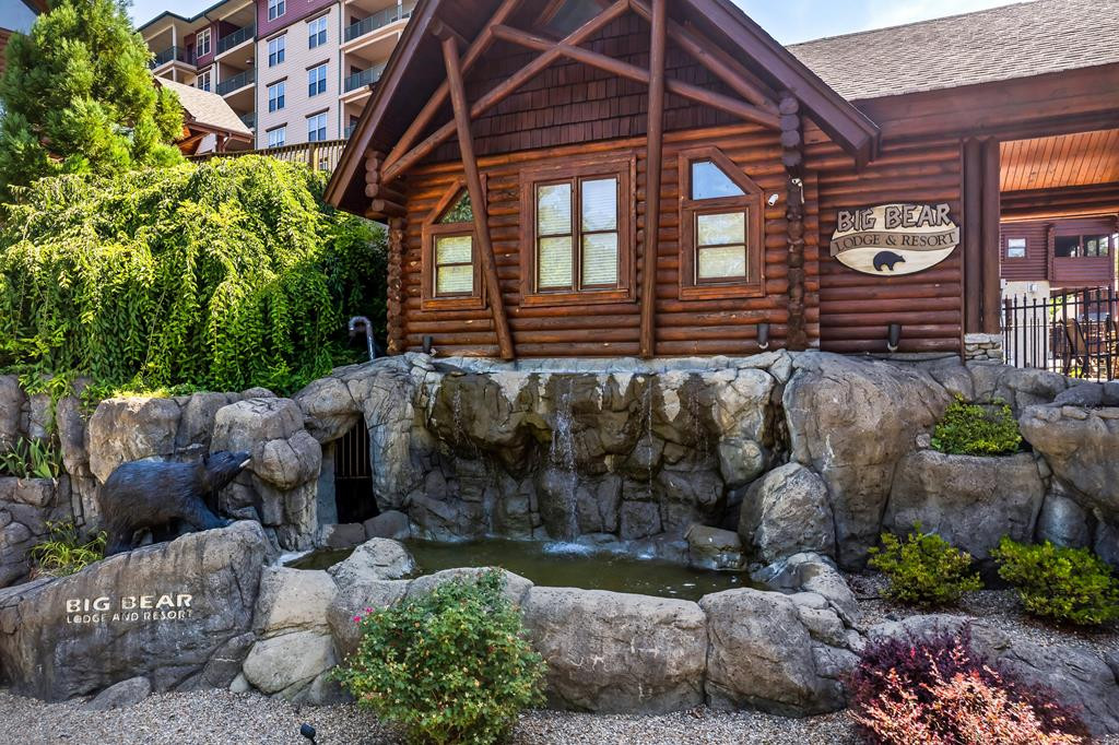 427 Big Bear Pigeon Forge TN 38763