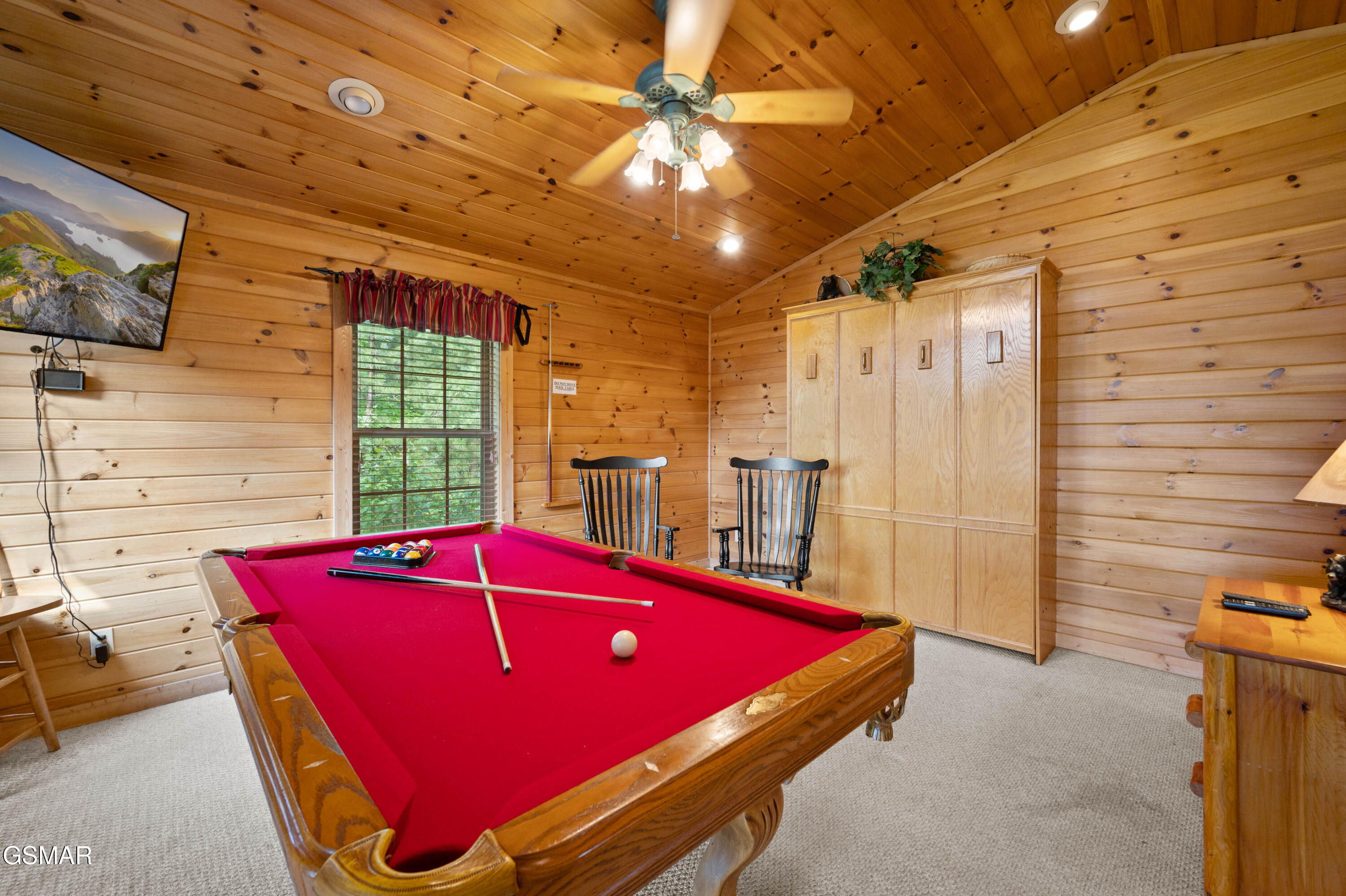 1876 Natures Lane Sevierville TN 37862