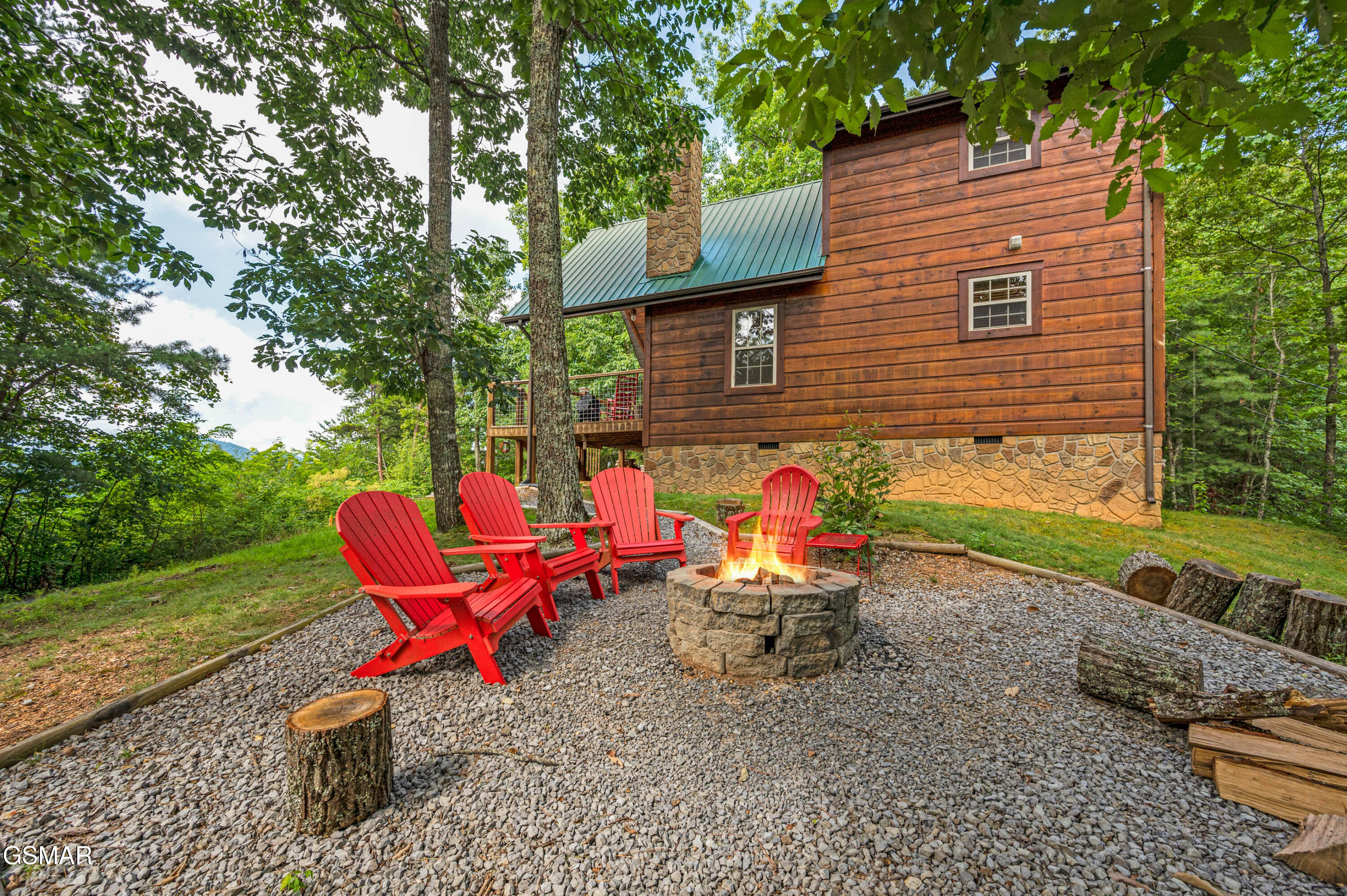 1876 Natures Lane Sevierville TN 37862