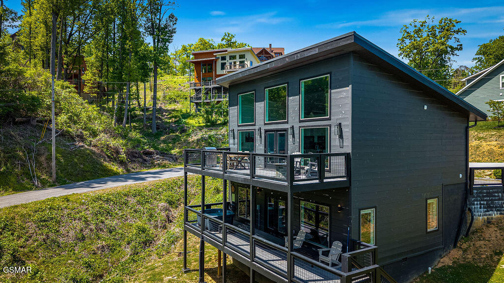 612 Sunset Lane Gatlinburg TN 37738