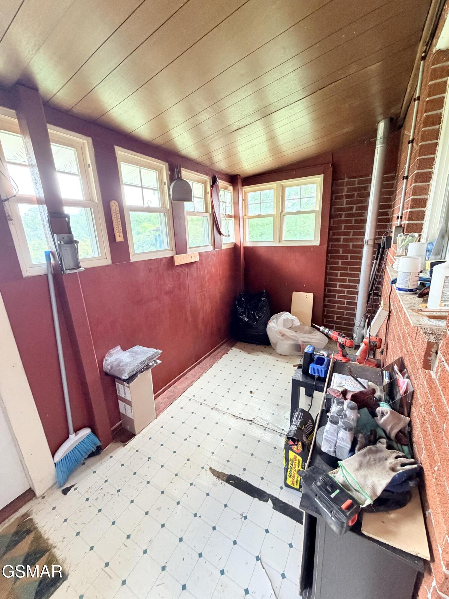 752 Warford Newport TN 37821