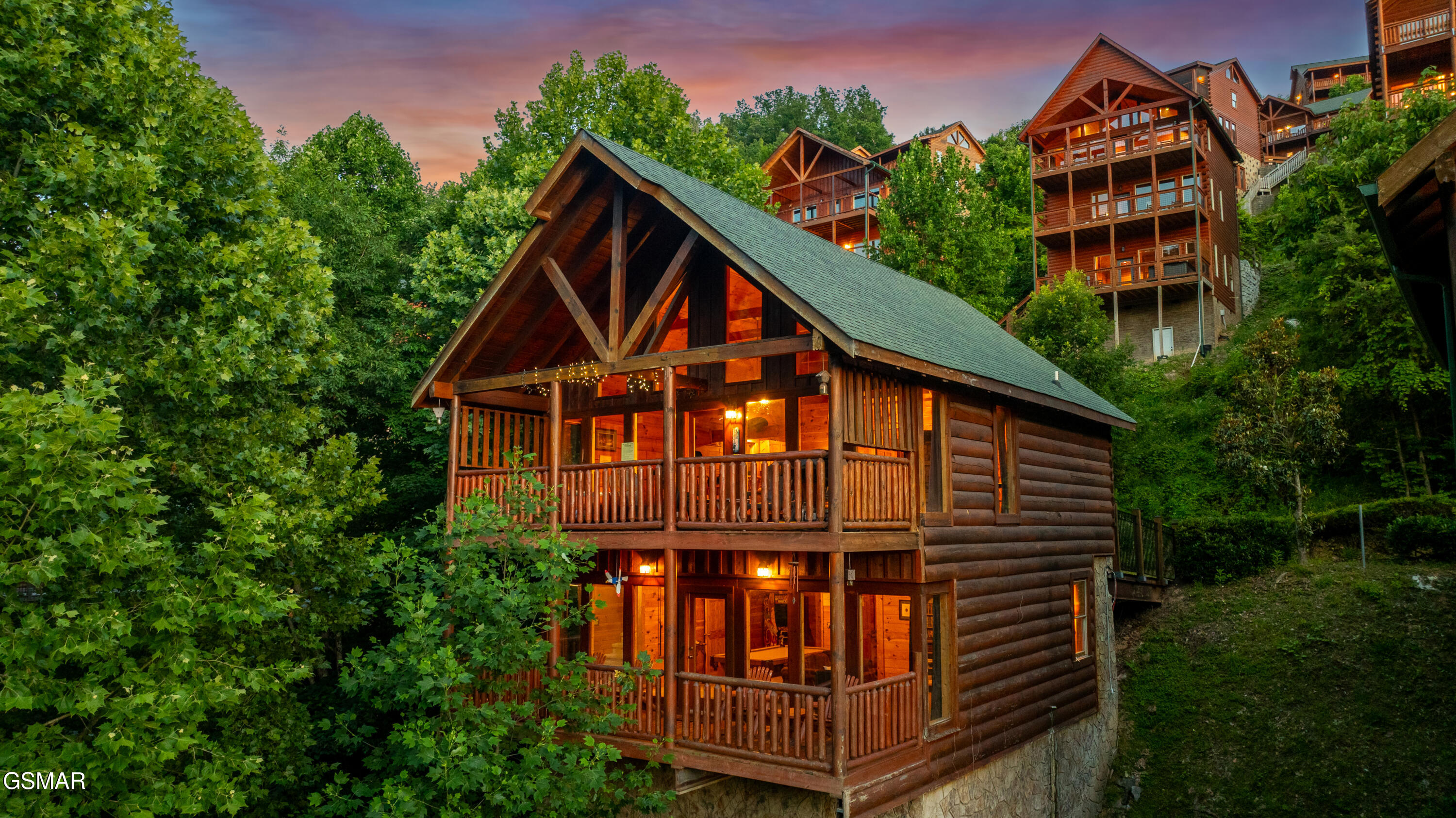 830 Black Bear Cub Way Sevierville TN 37862