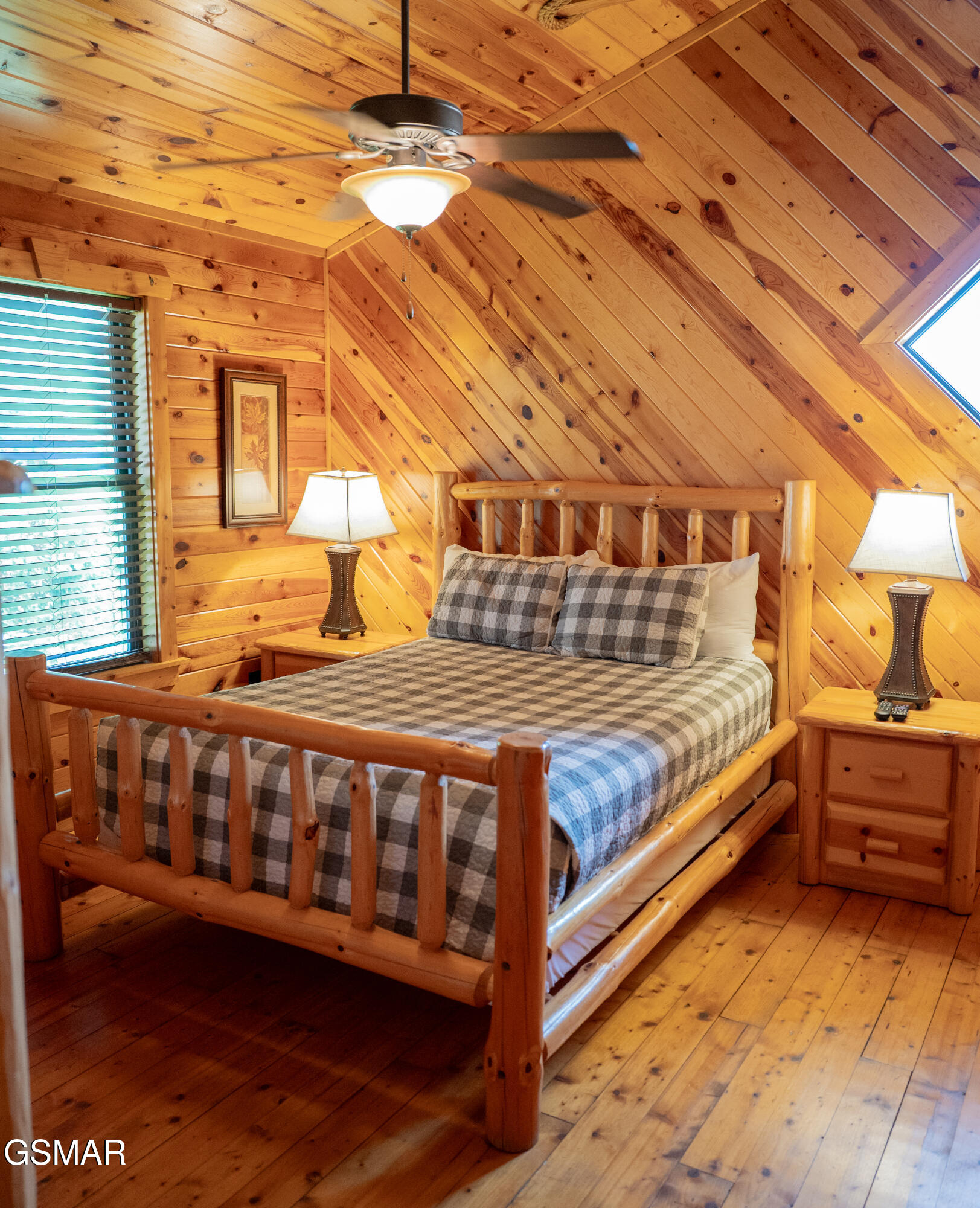 216 Forrest Loop Way Gatlinburg TN 37738