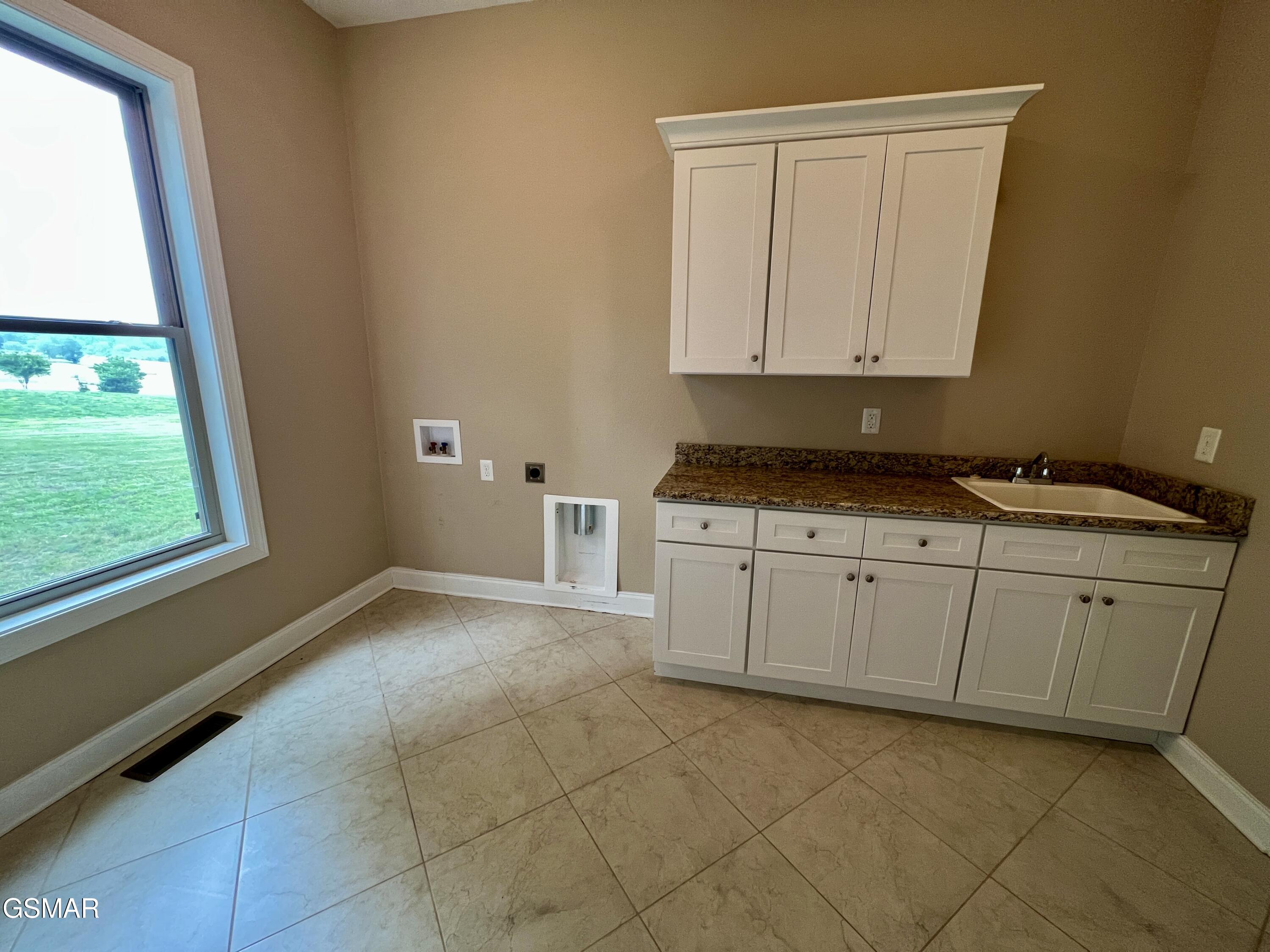 2005 River Mist Circle New Market TN 37820