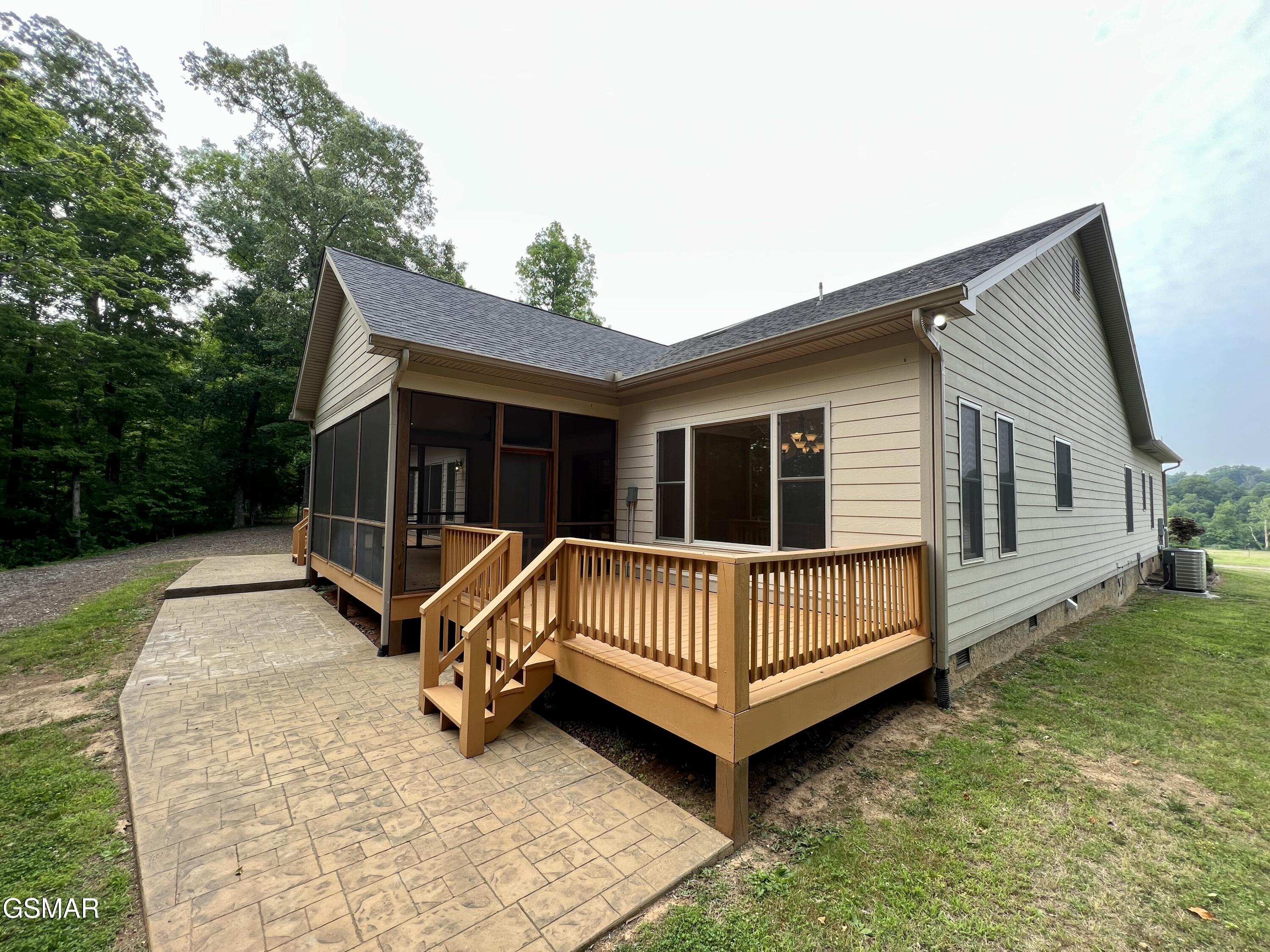 2005 River Mist Circle New Market TN 37820