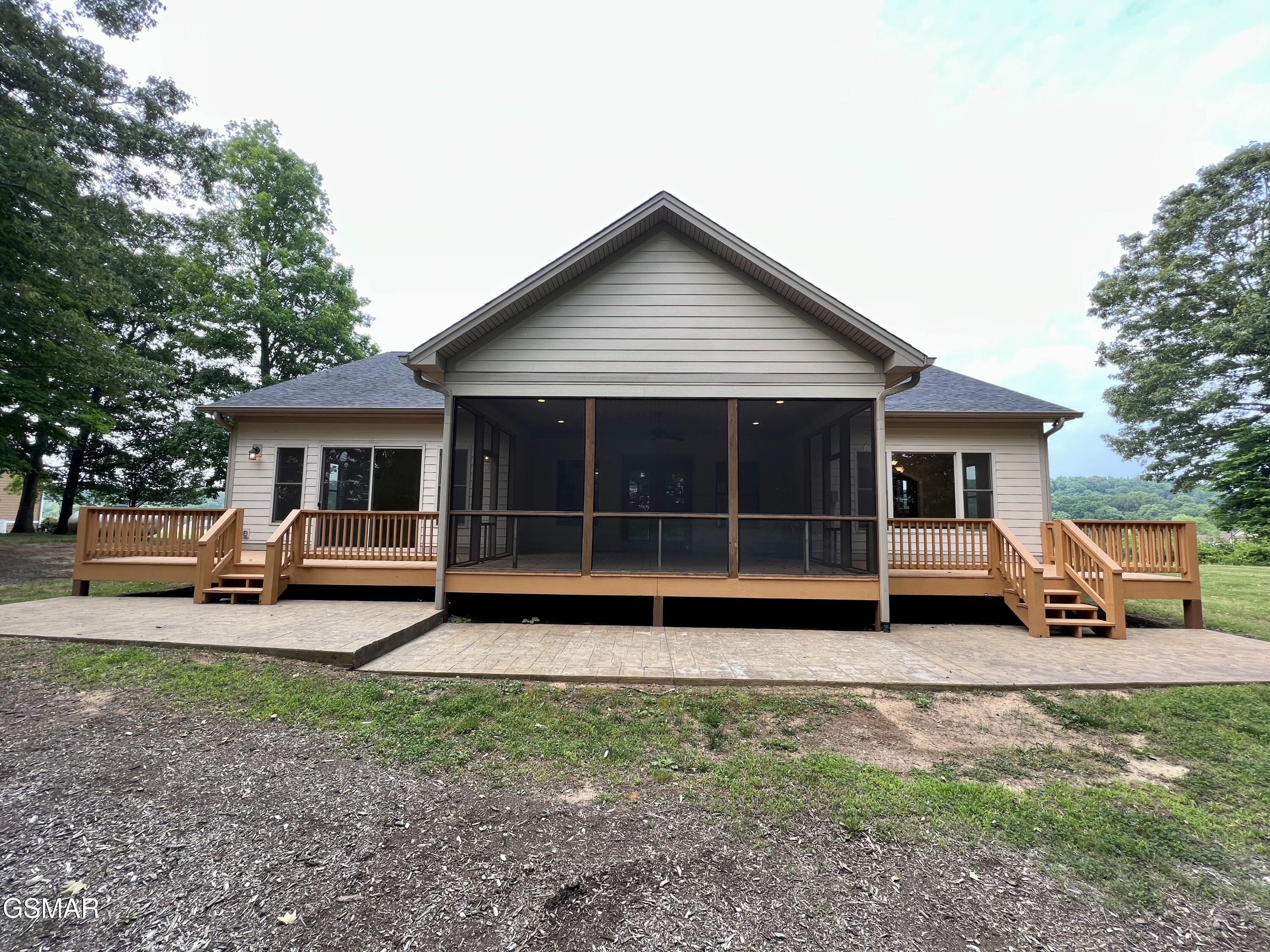 2005 River Mist Circle New Market TN 37820