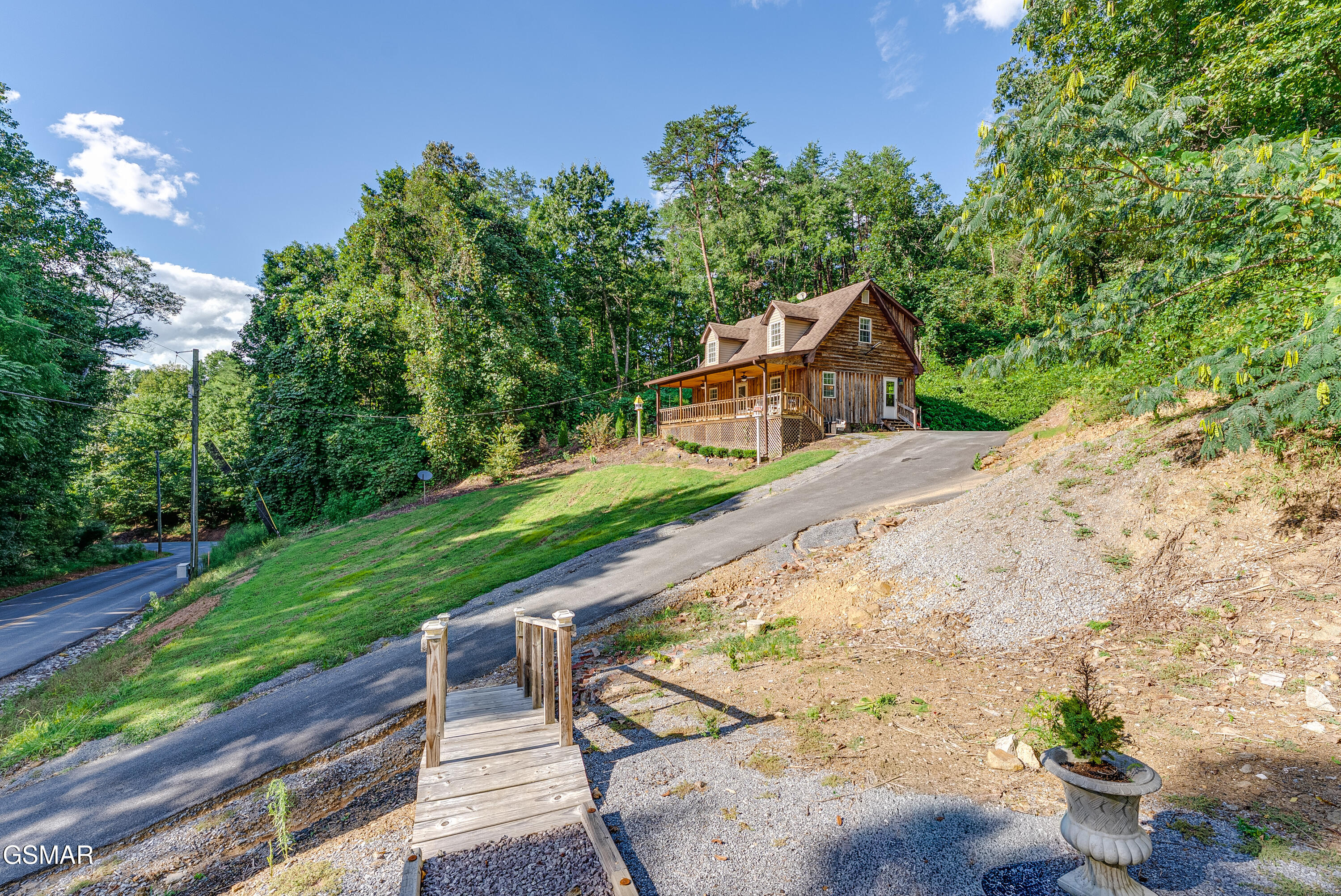 2881 Maples Branch Road Sevierville TN 37876