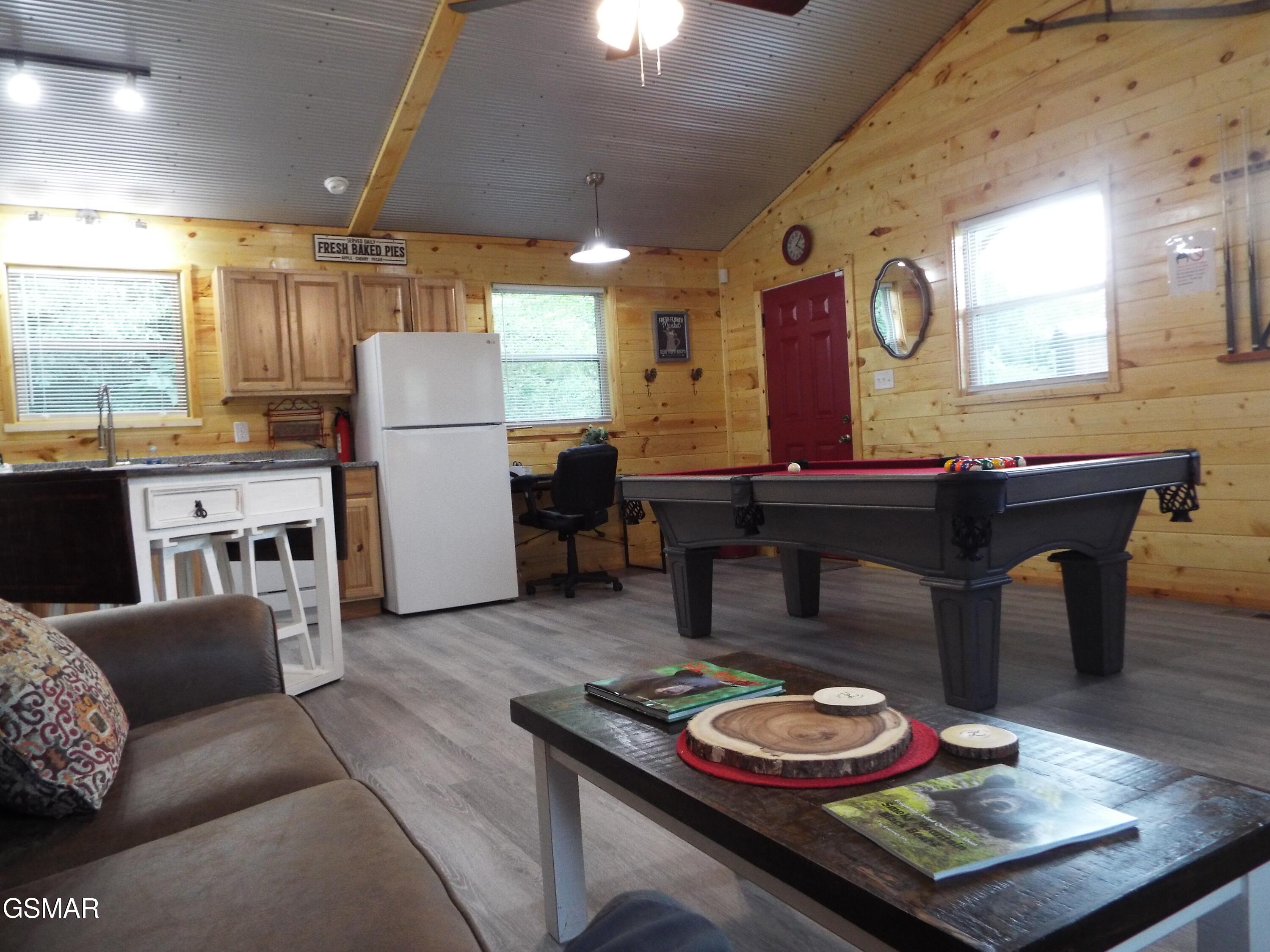 6018 Larkmoor Road Cosby TN 37722