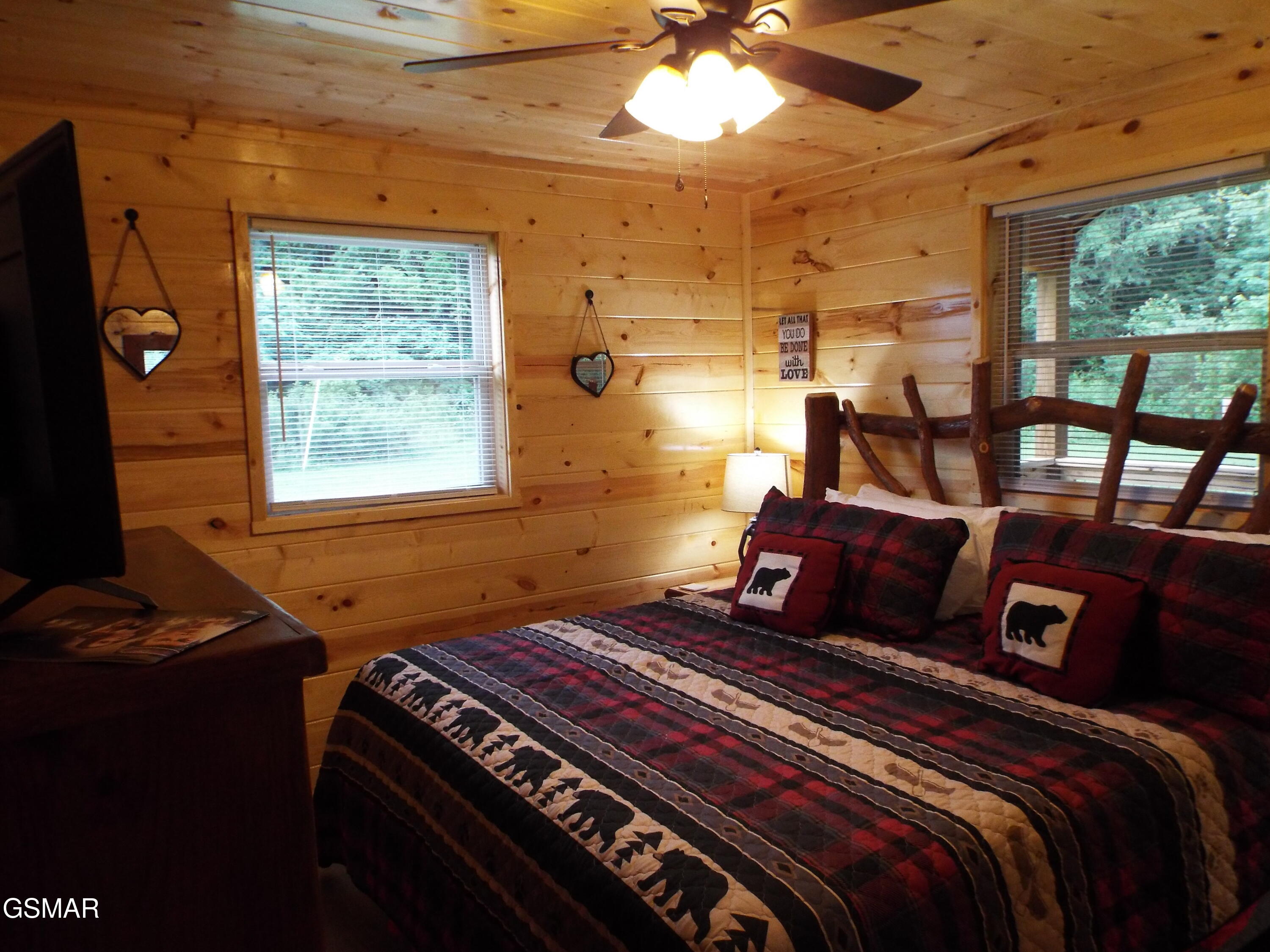 6018 Larkmoor Road Cosby TN 37722