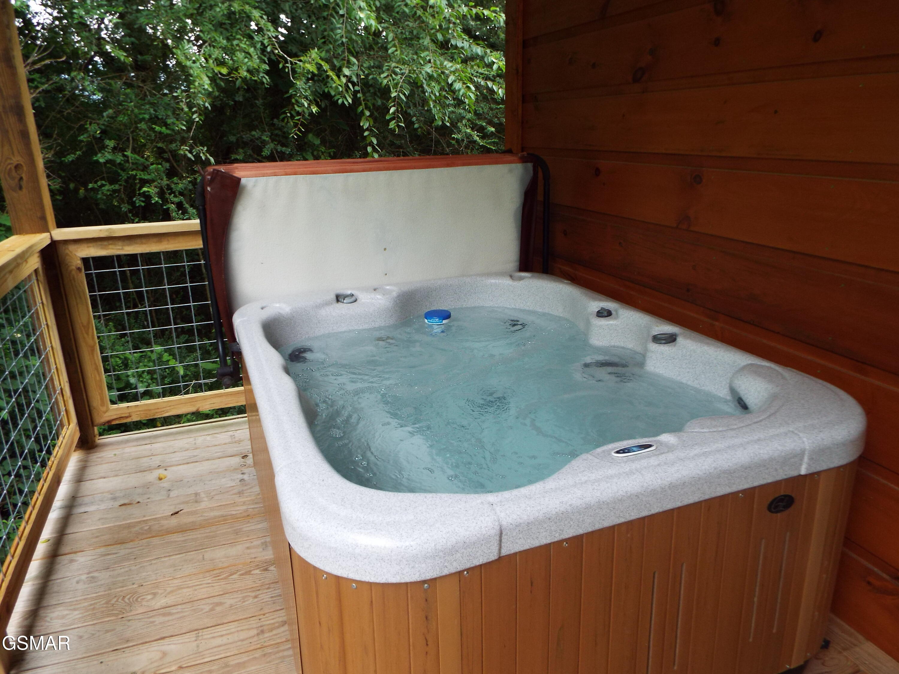 6018 Larkmoor Road Cosby TN 37722