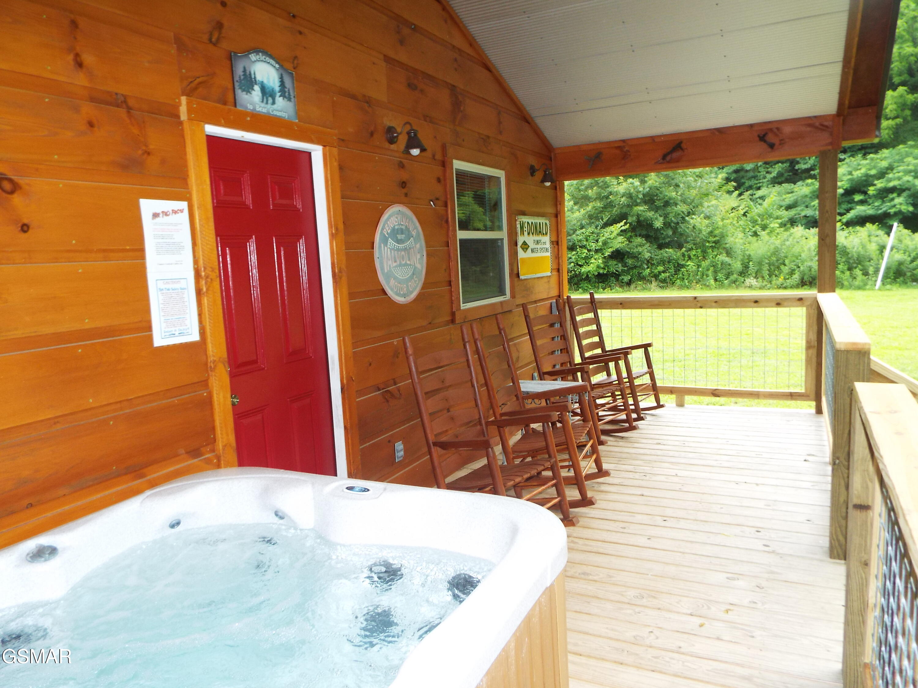 6018 Larkmoor Road Cosby TN 37722