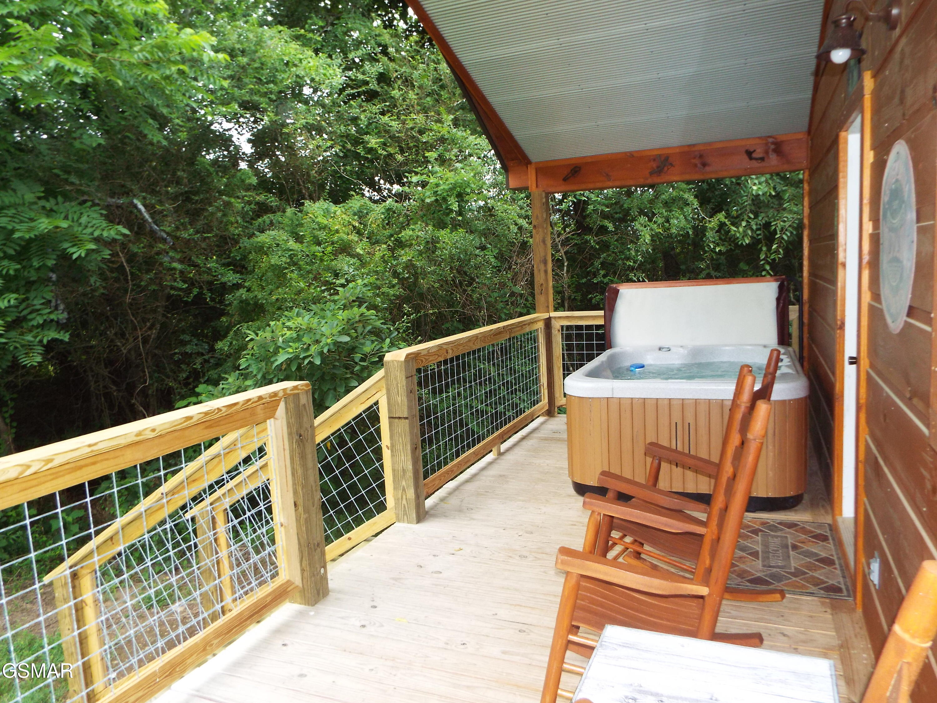 6018 Larkmoor Road Cosby TN 37722