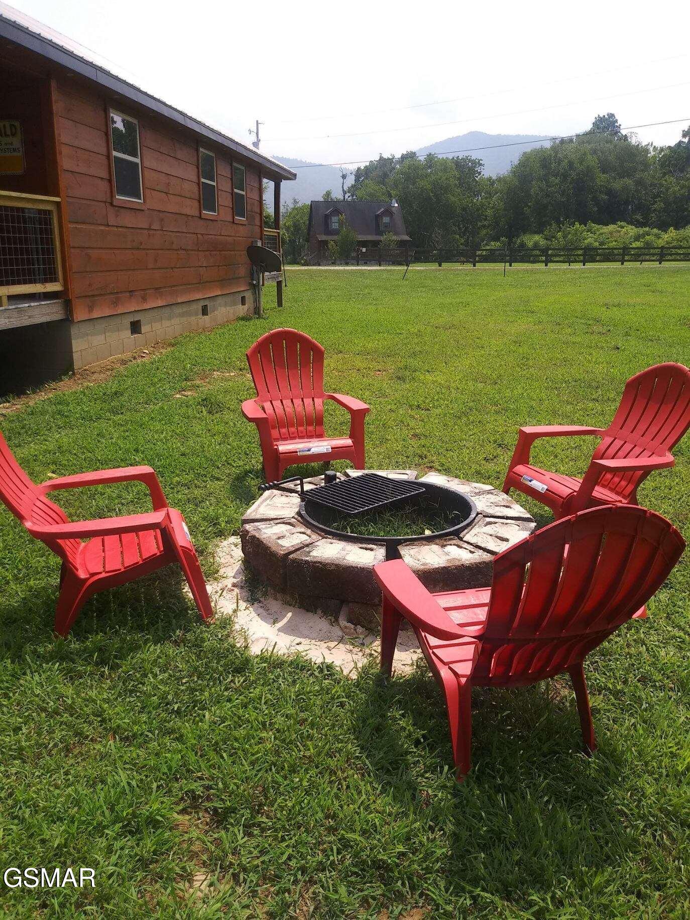 6018 Larkmoor Road Cosby TN 37722