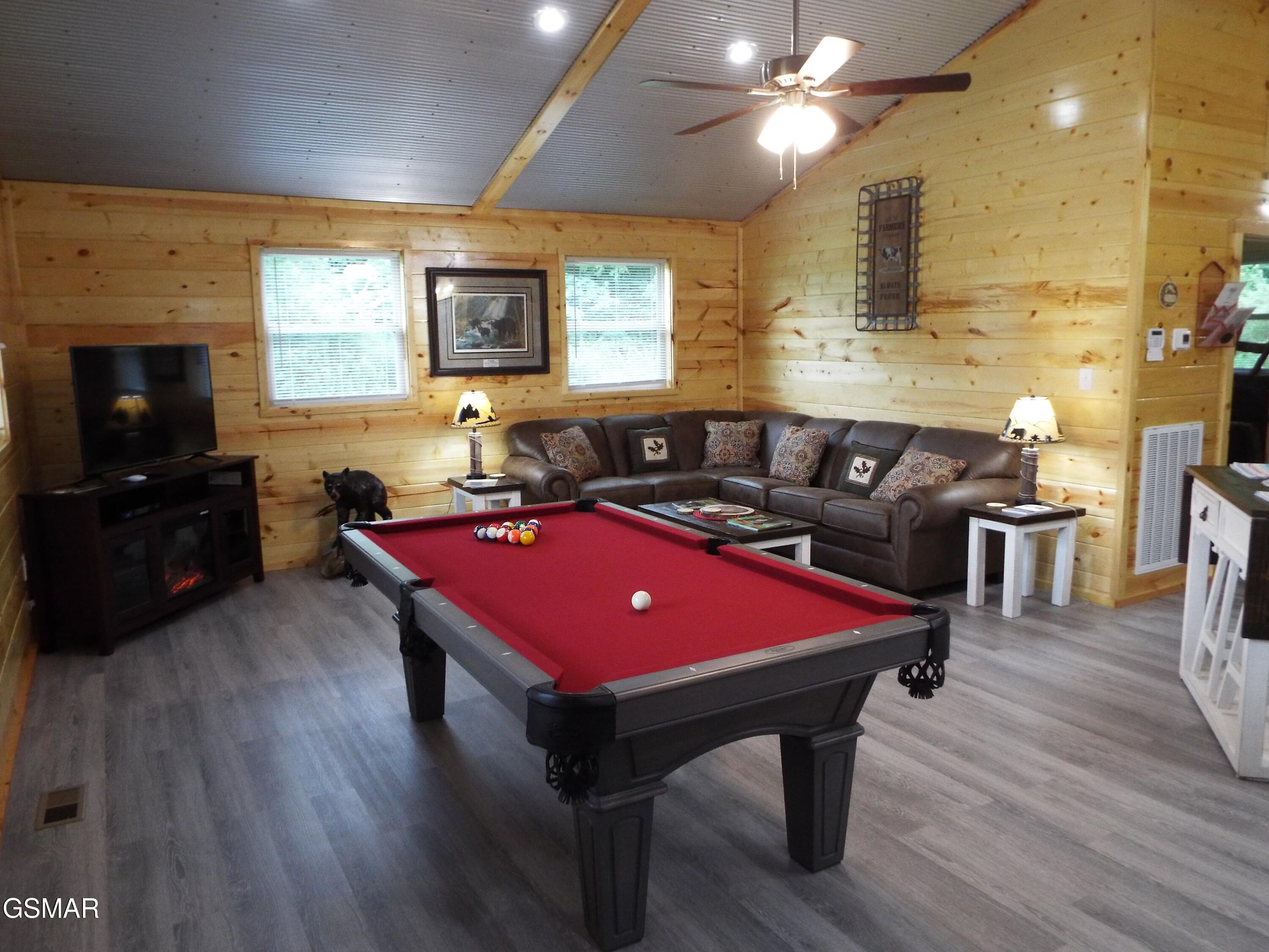 6018 Larkmoor Road Cosby TN 37722