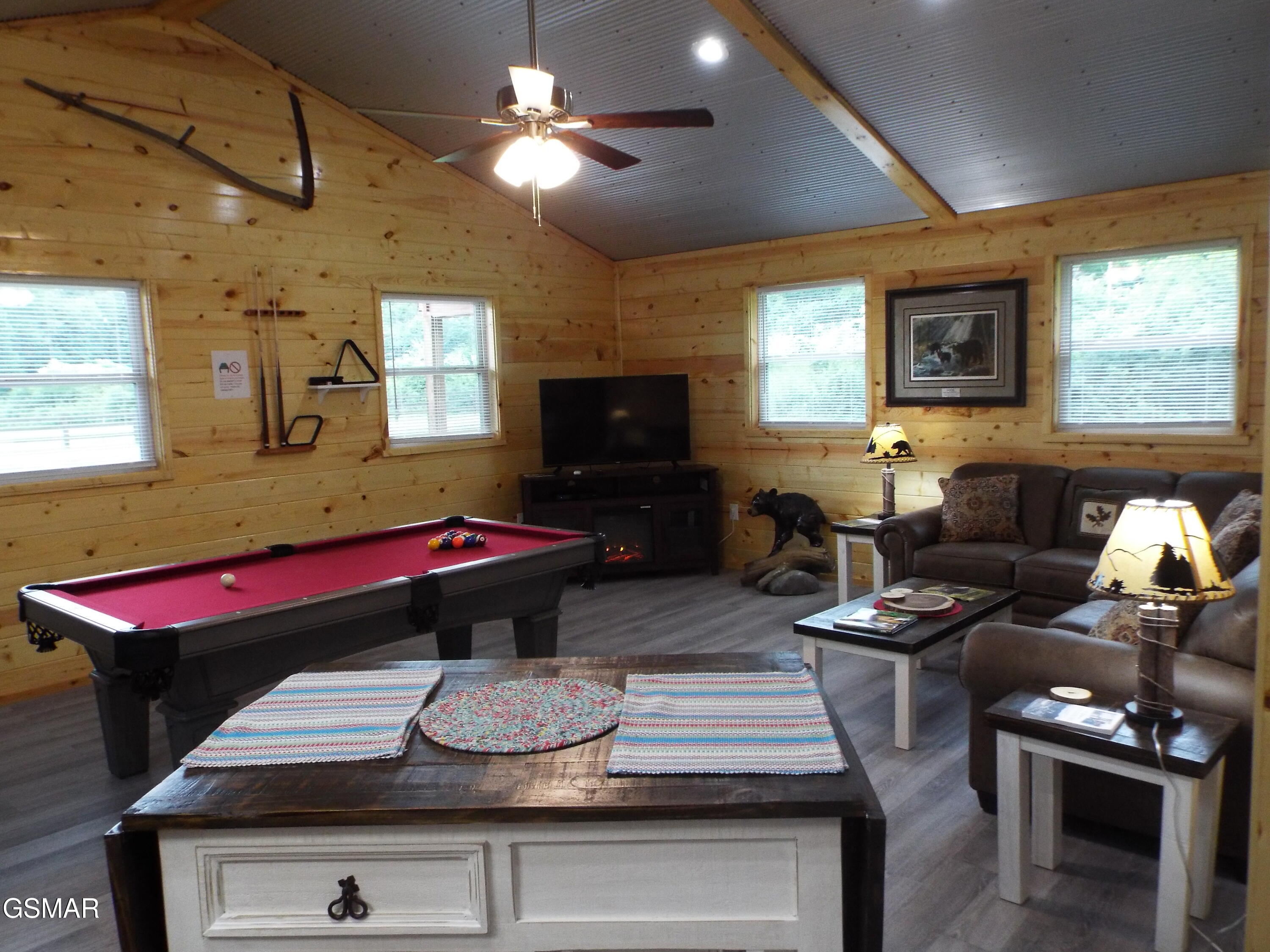 6018 Larkmoor Road Cosby TN 37722