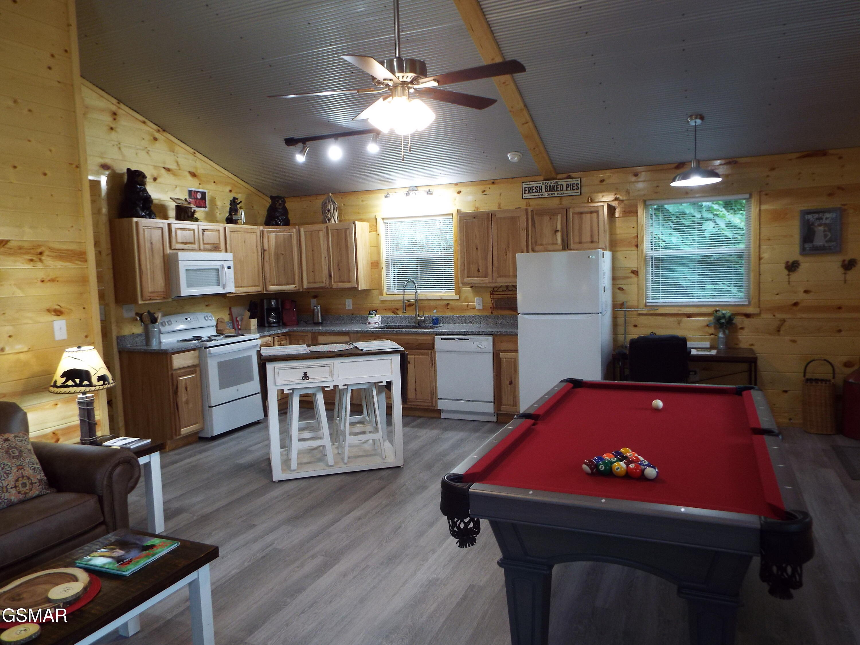 6018 Larkmoor Road Cosby TN 37722