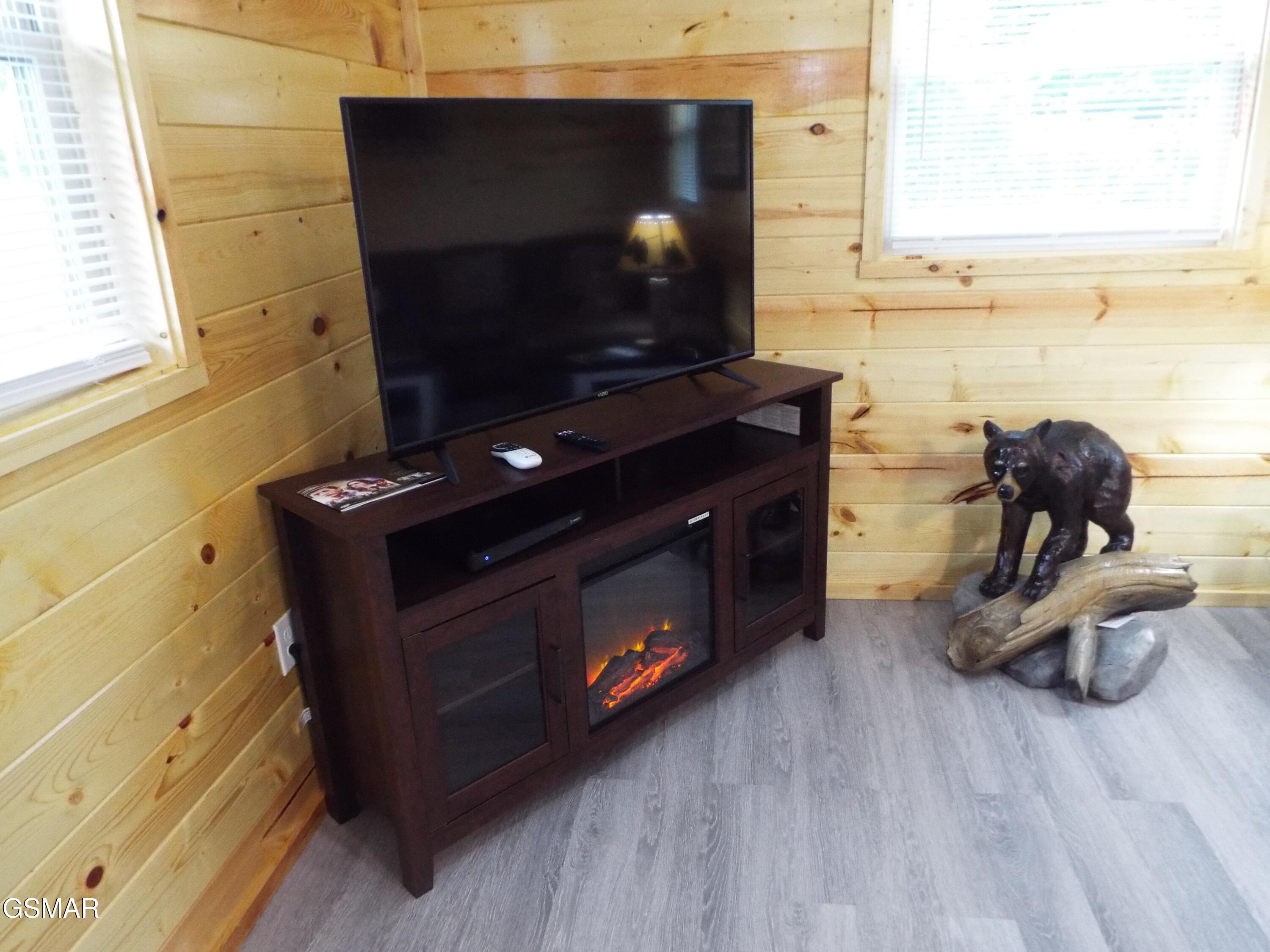 6018 Larkmoor Road Cosby TN 37722