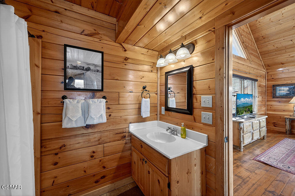 1553 Majestic Mountain Drive Sevierville TN 37876