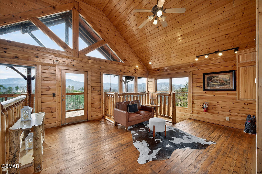 1553 Majestic Mountain Drive Sevierville TN 37876