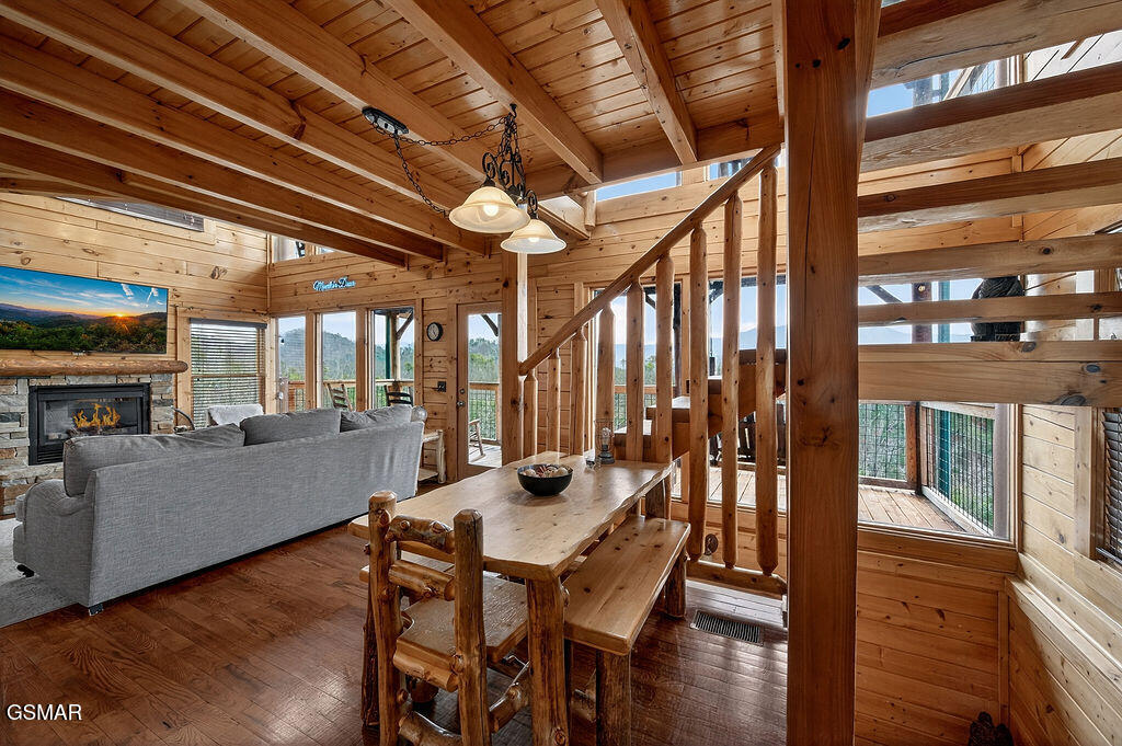 1553 Majestic Mountain Drive Sevierville TN 37876