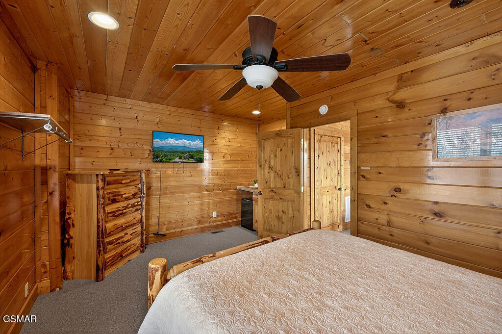 1553 Majestic Mountain Drive Sevierville TN 37876