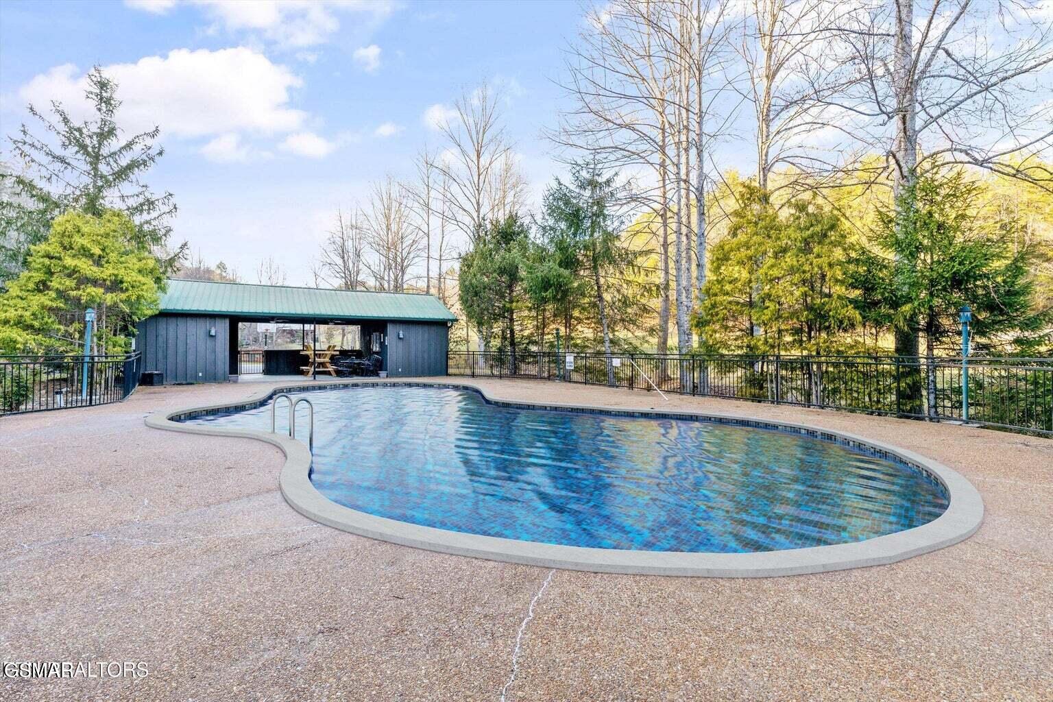2436 Smoky Vista Way Sevierville TN 37862