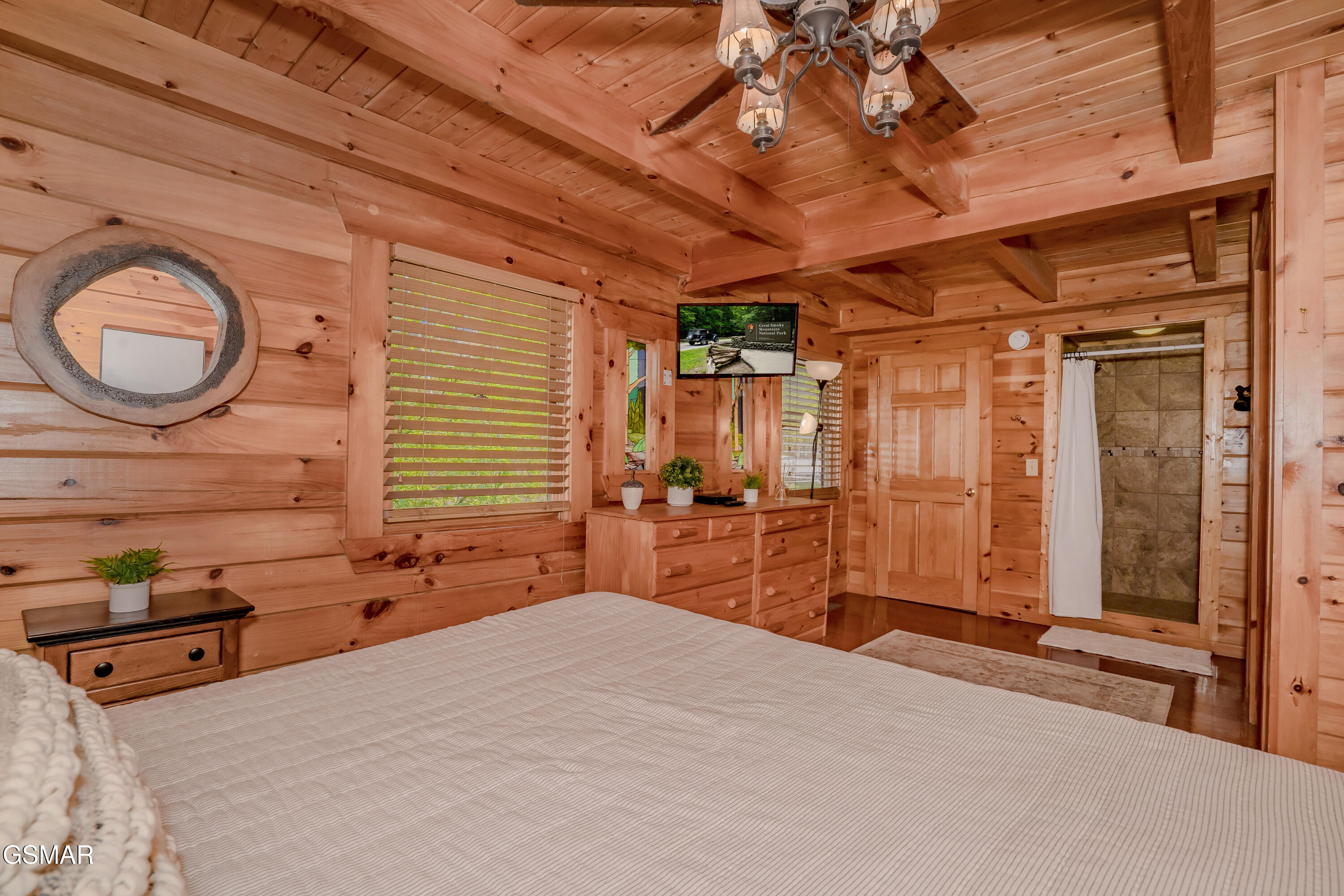 801 Kings Way Gatlinburg TN 37738