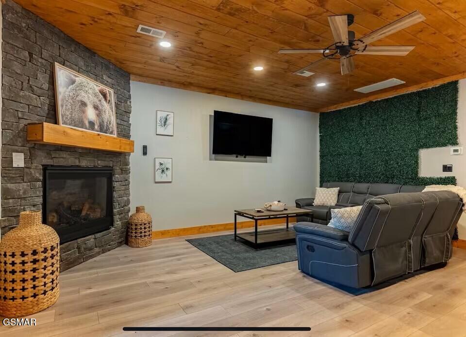 706 Kelly Street Gatlinburg TN 37738