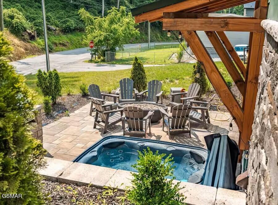 706 Kelly Street Gatlinburg TN 37738