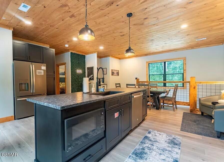 706 Kelly Street Gatlinburg TN 37738