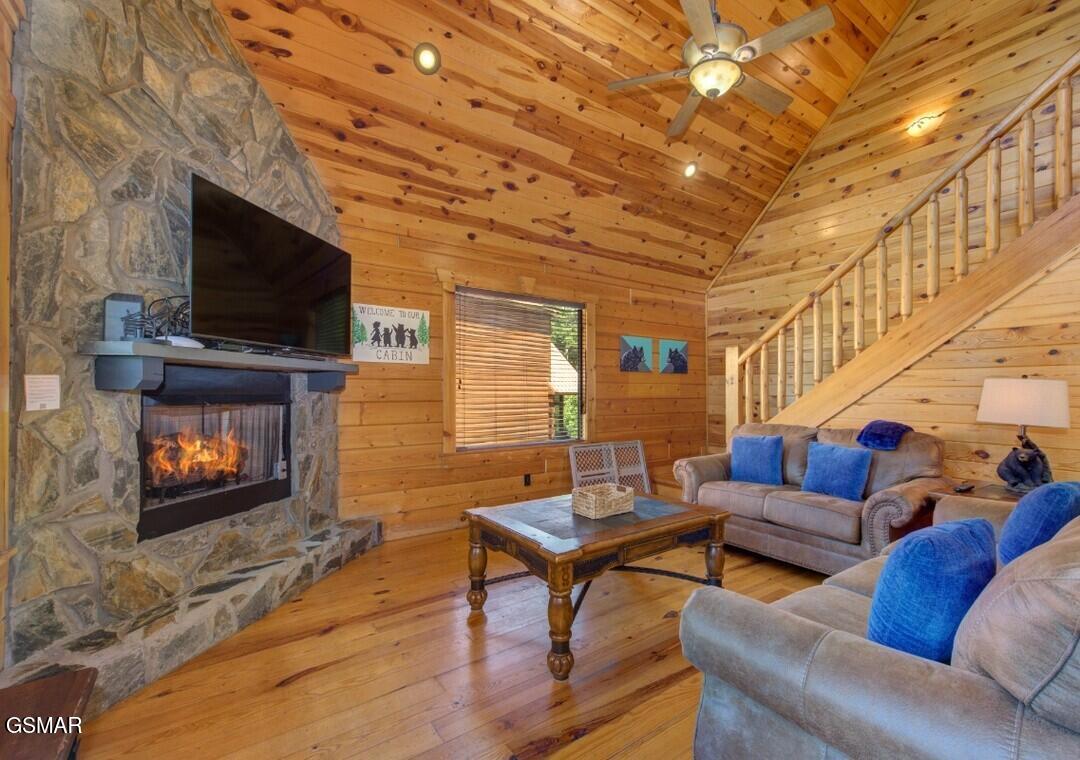 156 White Oak Resort Way Gatlinburg TN 37738