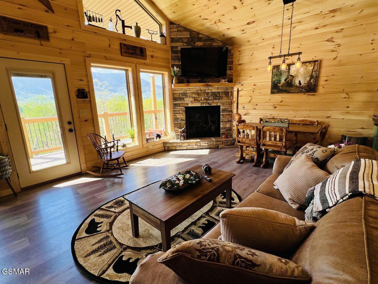 3550 Mountain Tyme Way Sevierville TN 37862