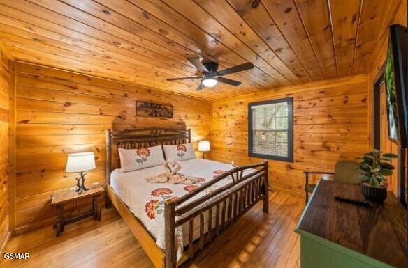 4151 Oak Ridge Street Pigeon Forge TN 37863