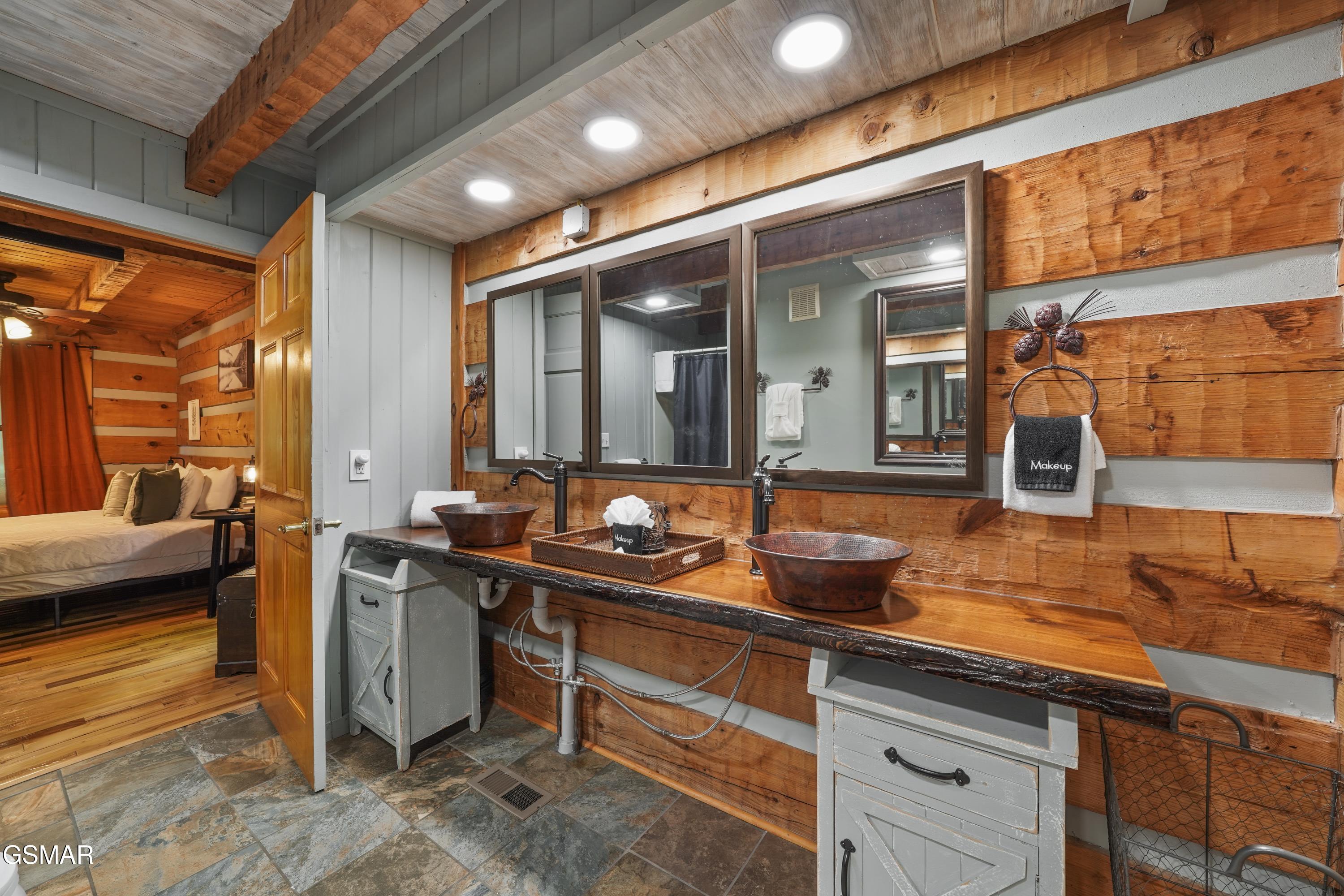 3520 Noel Hill Way Sevierville TN 37876