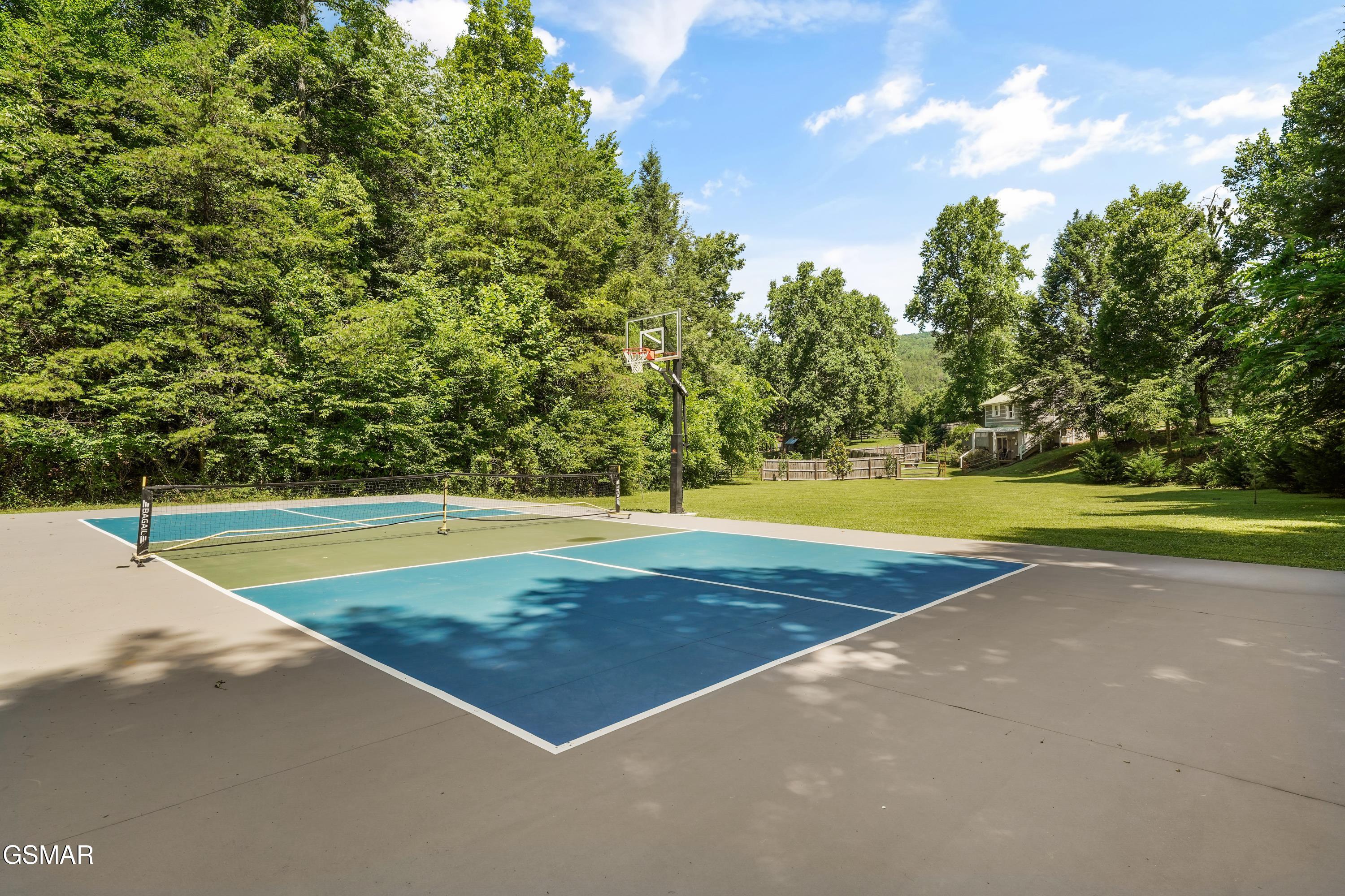 3520 Noel Hill Way Sevierville TN 37876