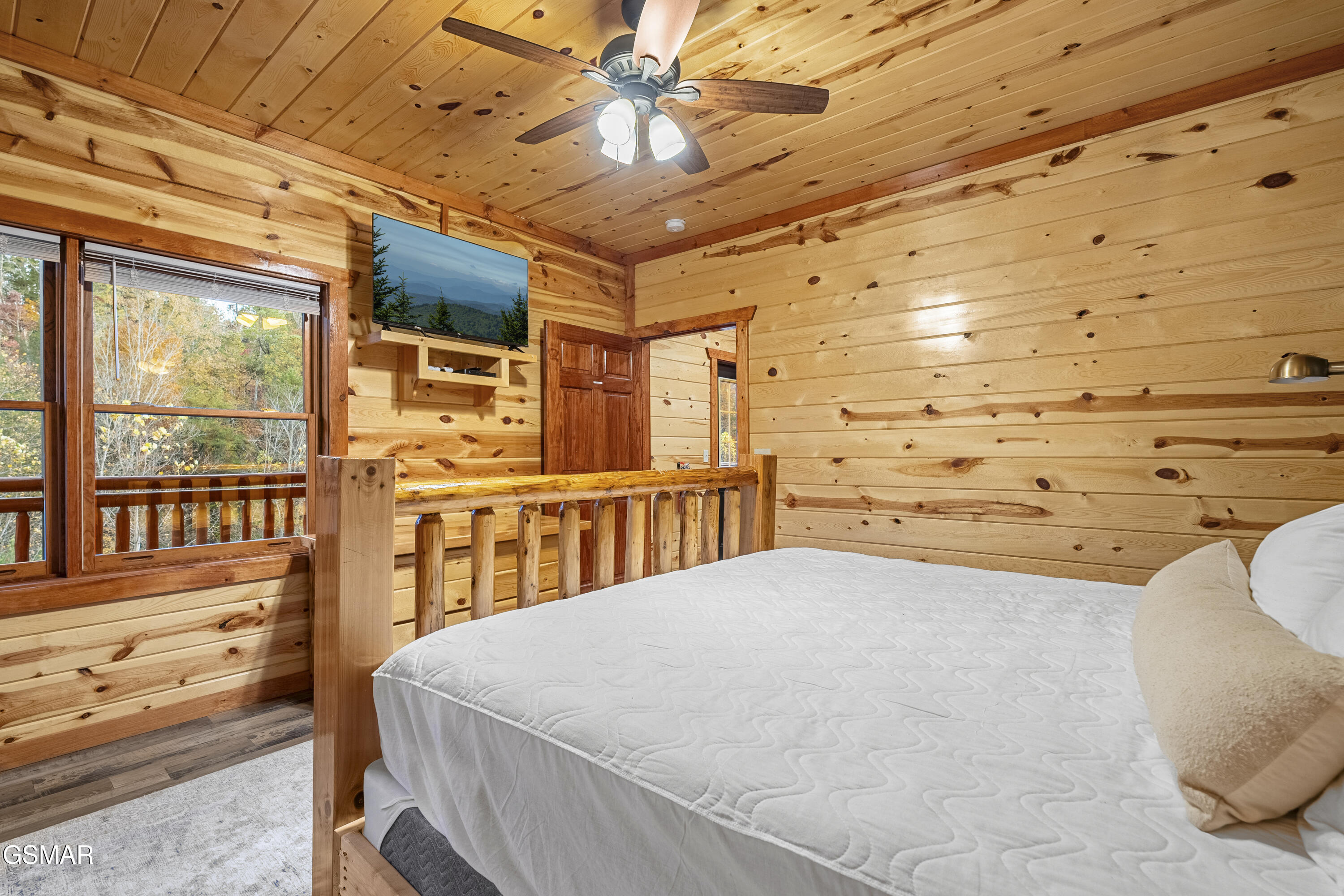 1628 Barn Door Lane Sevierville TN 37862