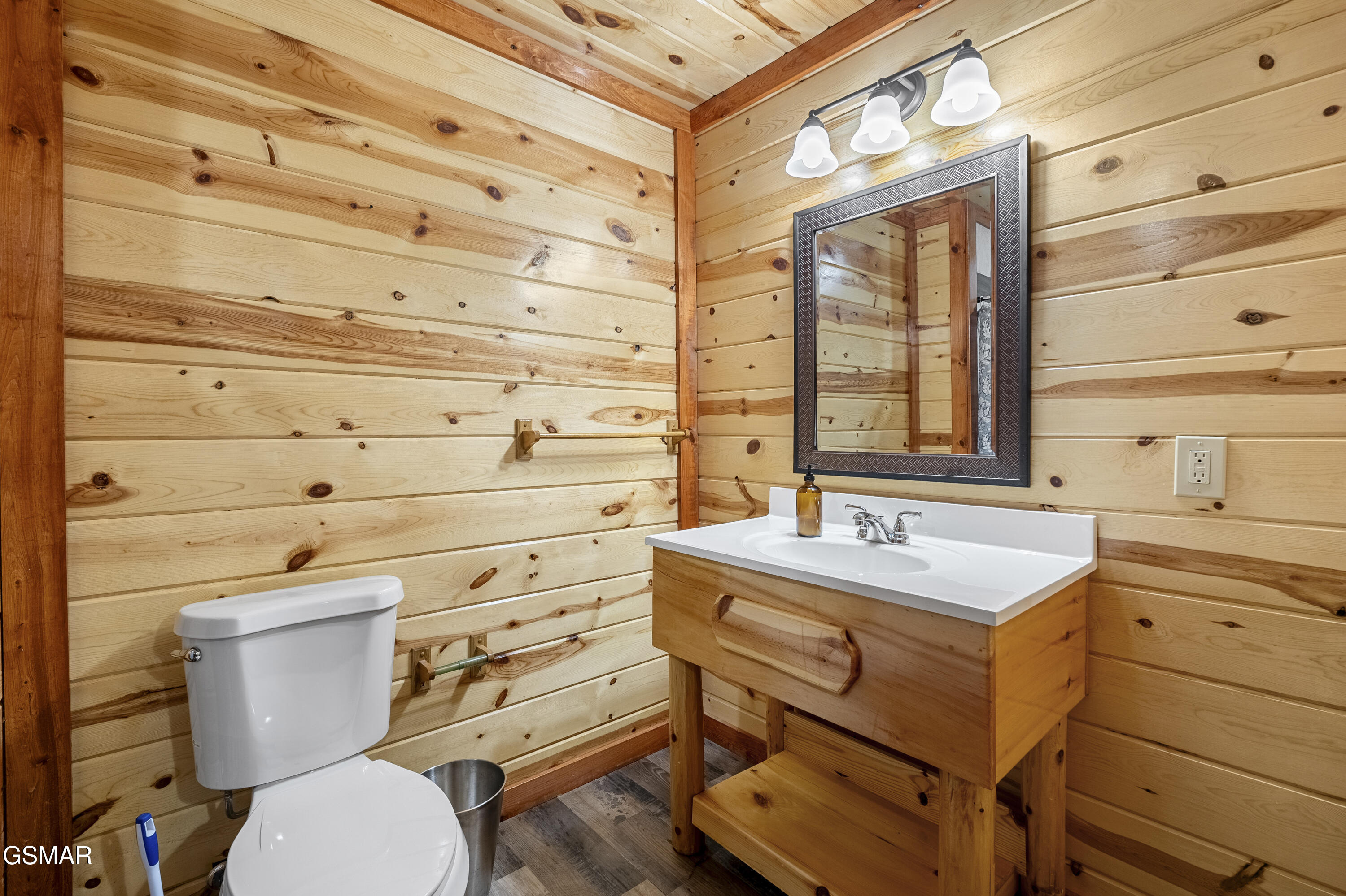 1628 Barn Door Lane Sevierville TN 37862