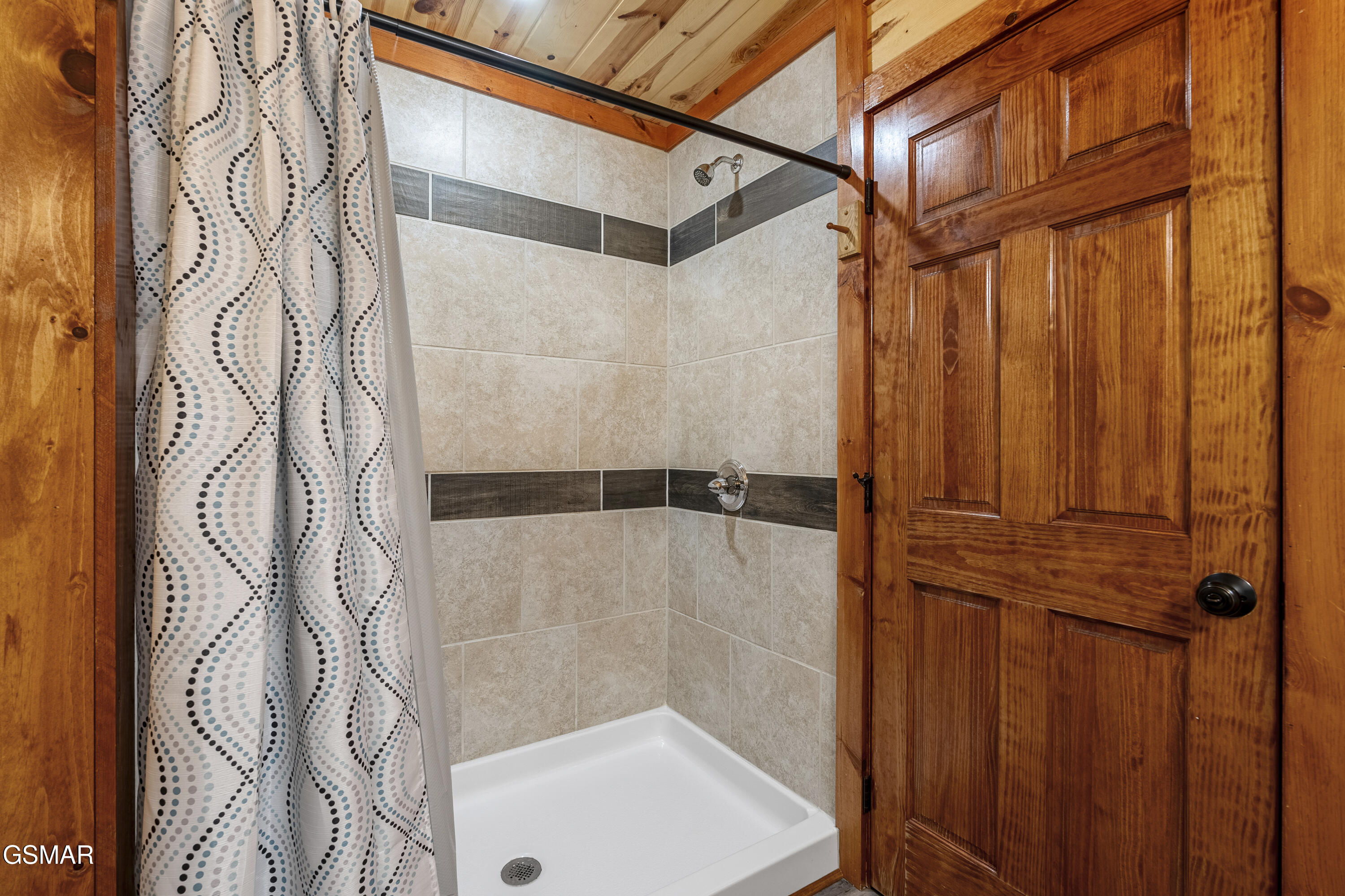 1628 Barn Door Lane Sevierville TN 37862