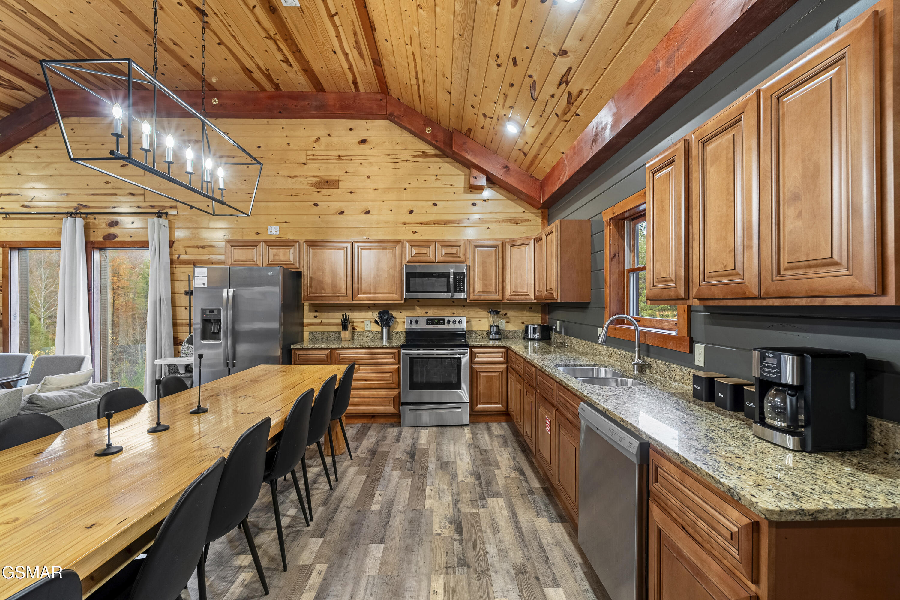 1628 Barn Door Lane Sevierville TN 37862