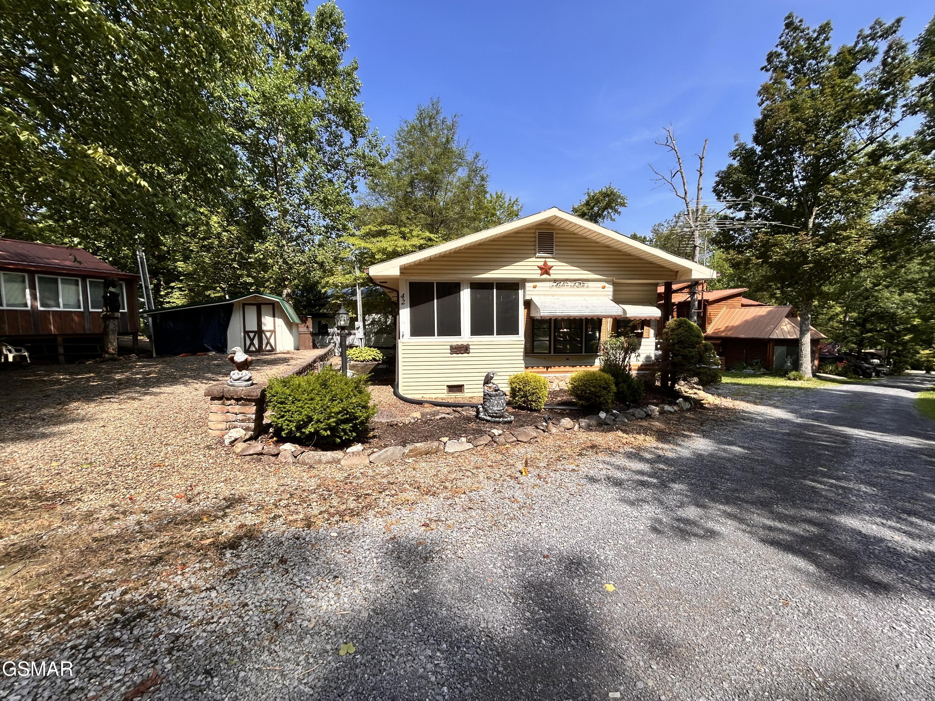 261 Lily Way Cosby TN 37722