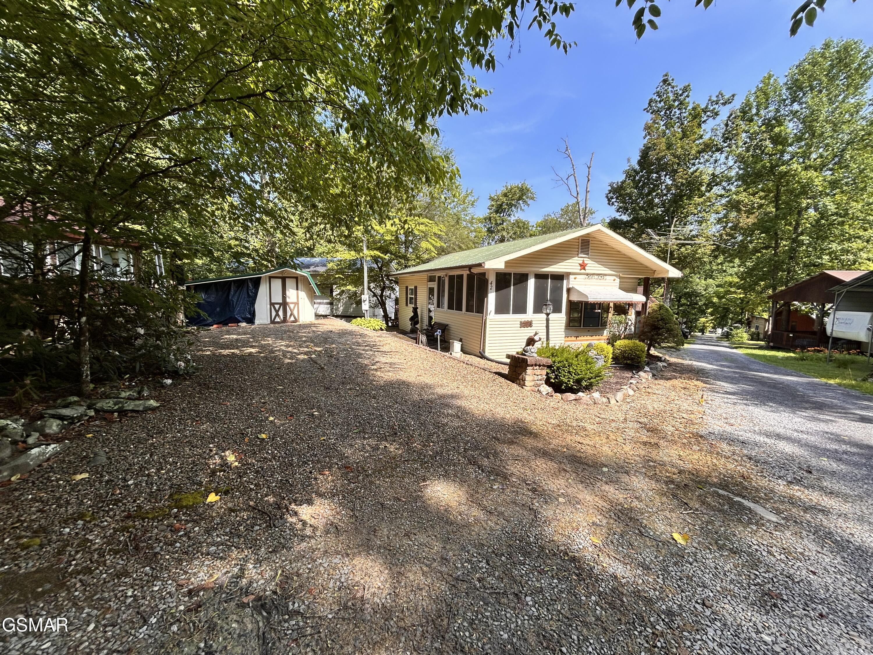 261 Lily Way Cosby TN 37722