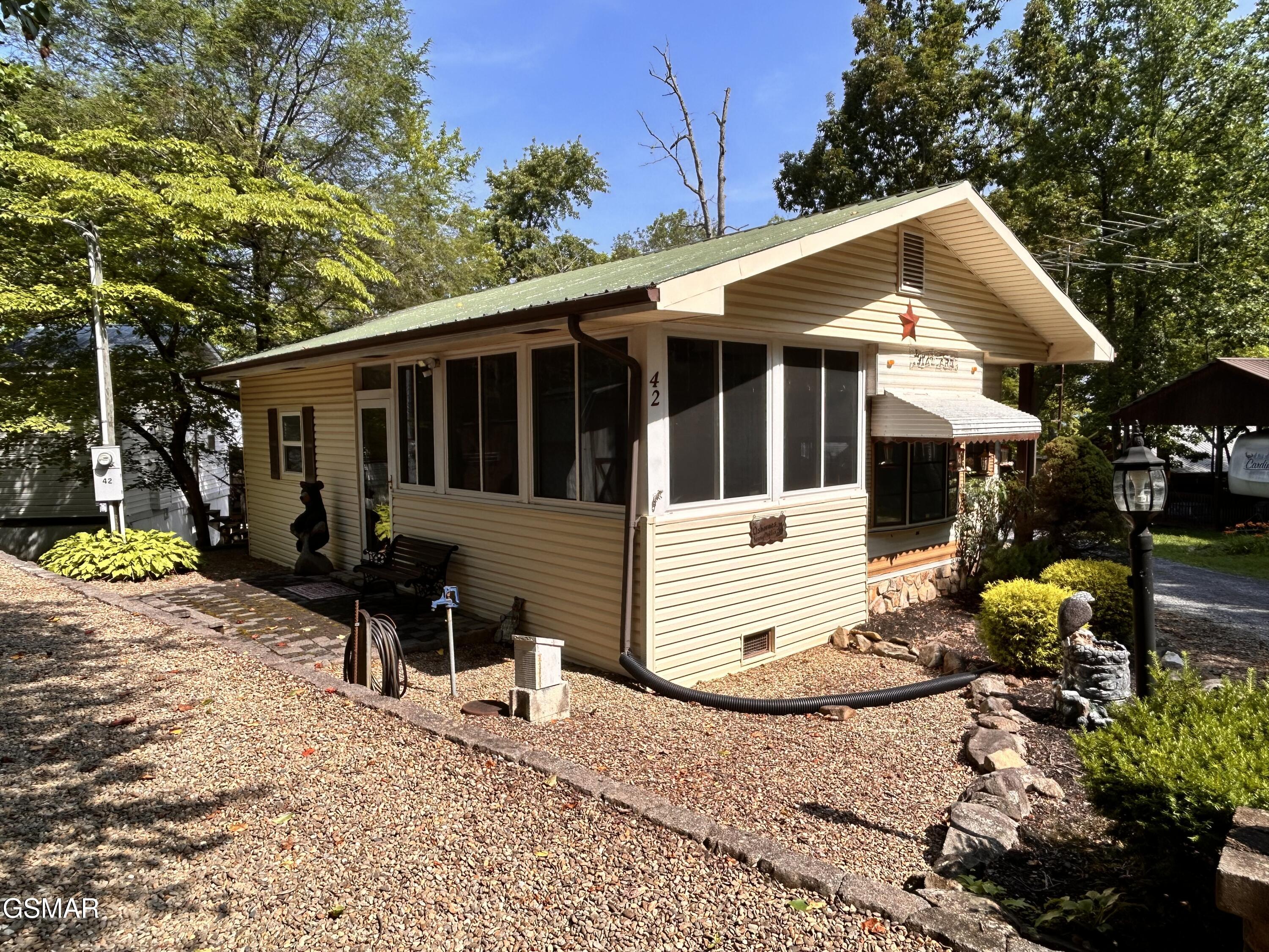 261 Lily Way Cosby TN 37722