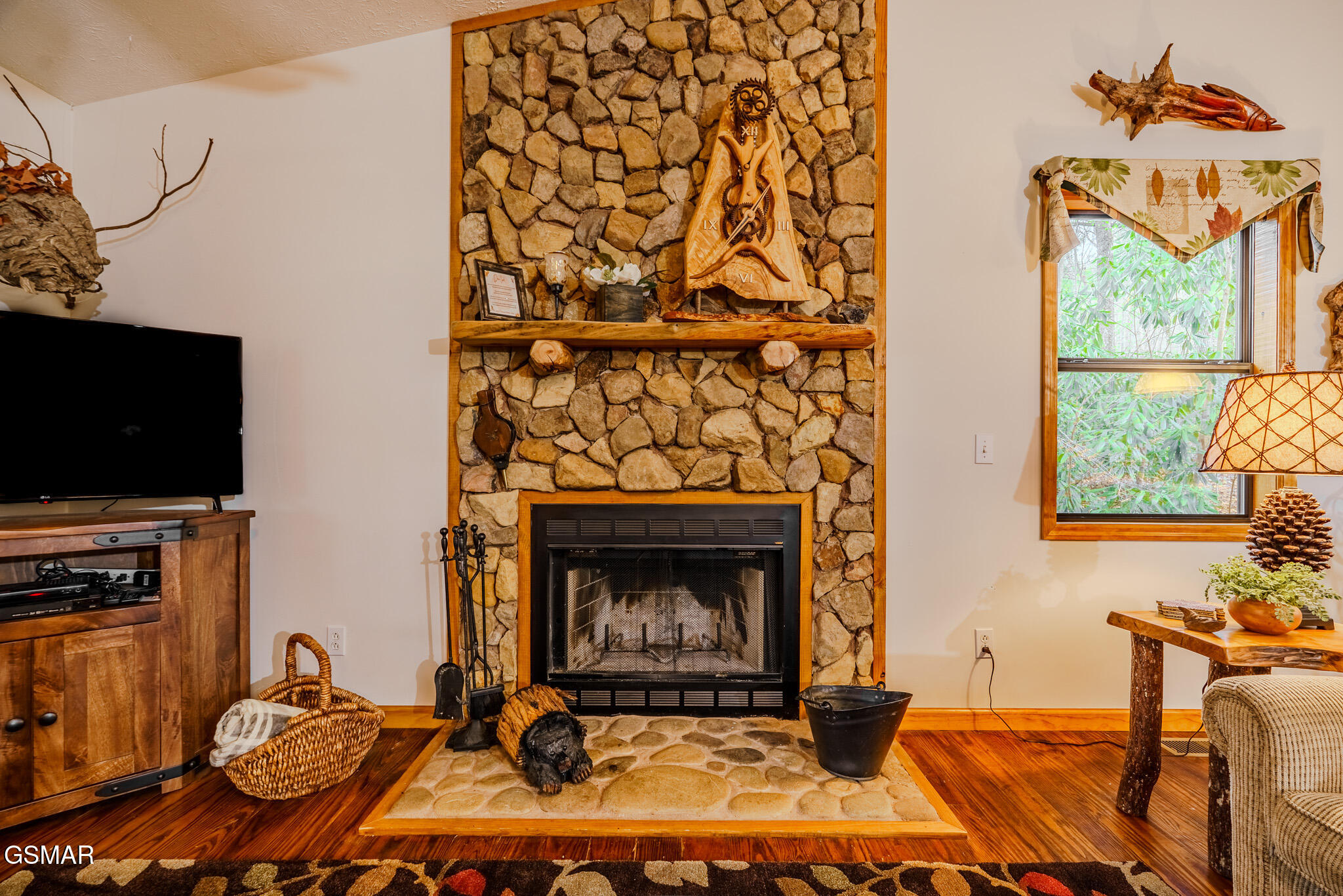 3386 Rocky Ridge Road Cosby TN 37722