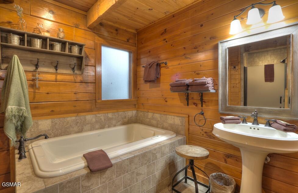 223 Oak Haven Way Sevierville TN 37876