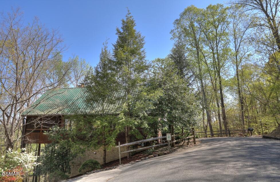 223 Oak Haven Way Sevierville TN 37876